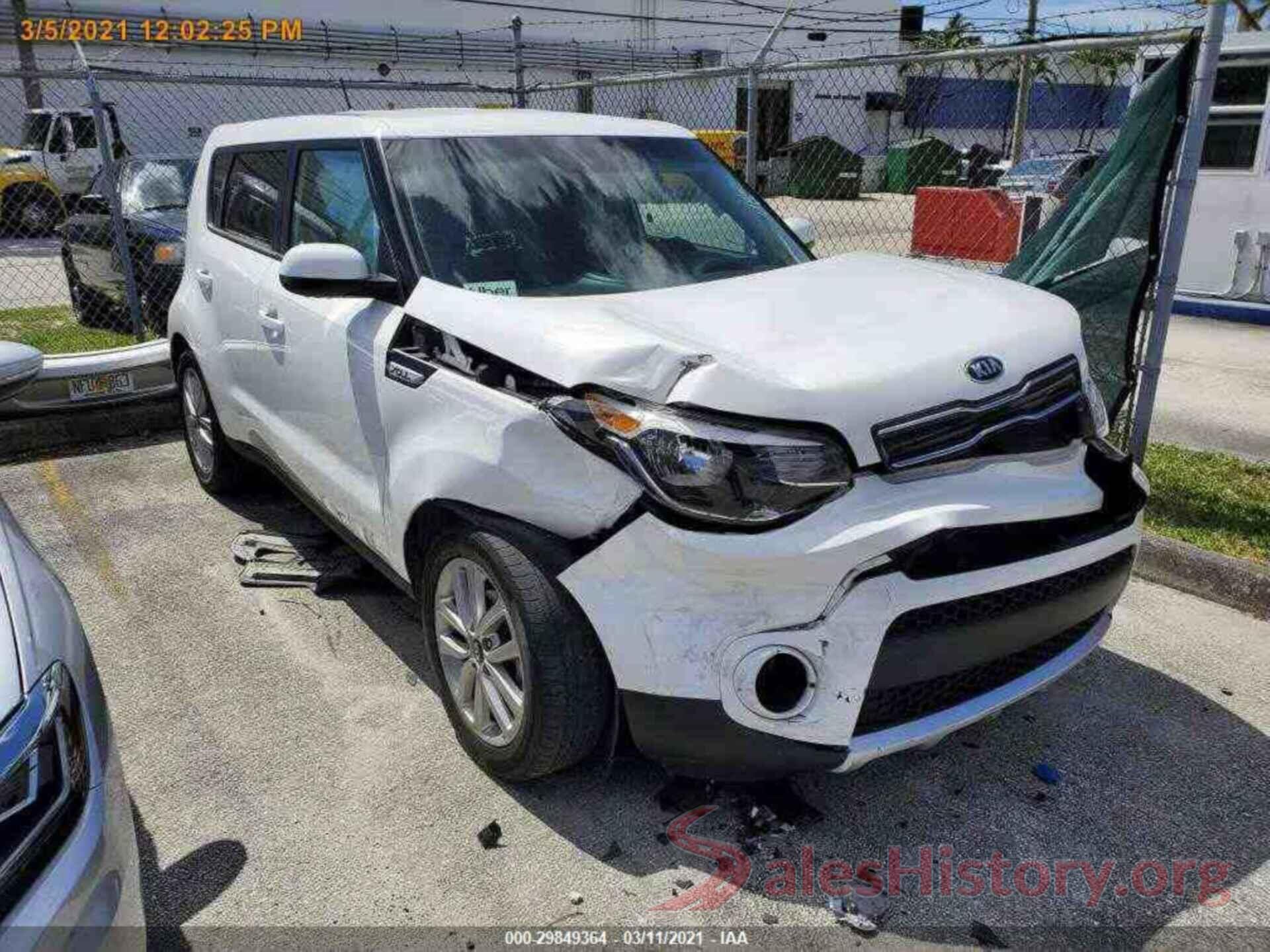 KNDJP3A5XJ7902773 2018 KIA SOUL