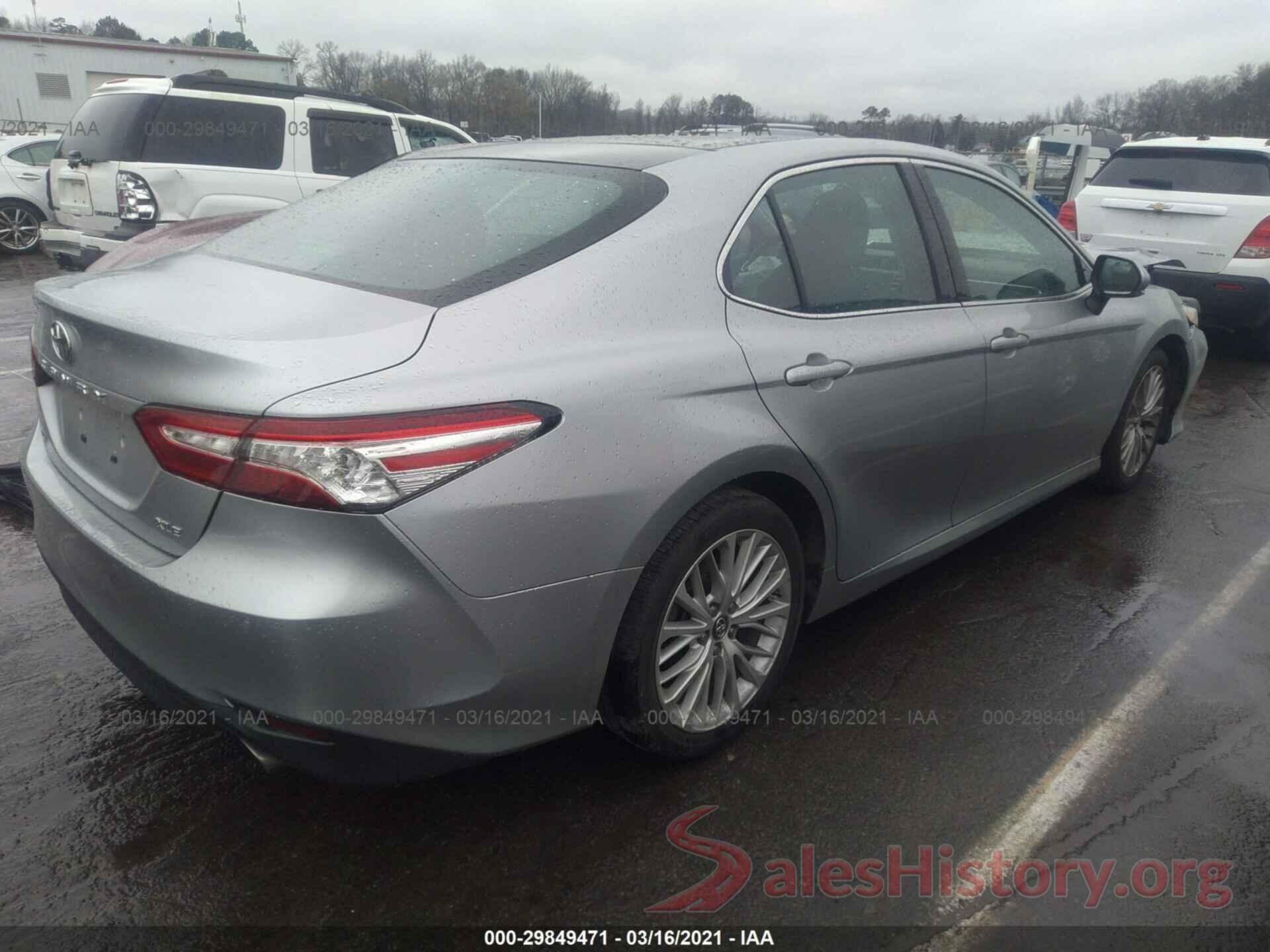 4T1B11HK5JU511968 2018 TOYOTA CAMRY