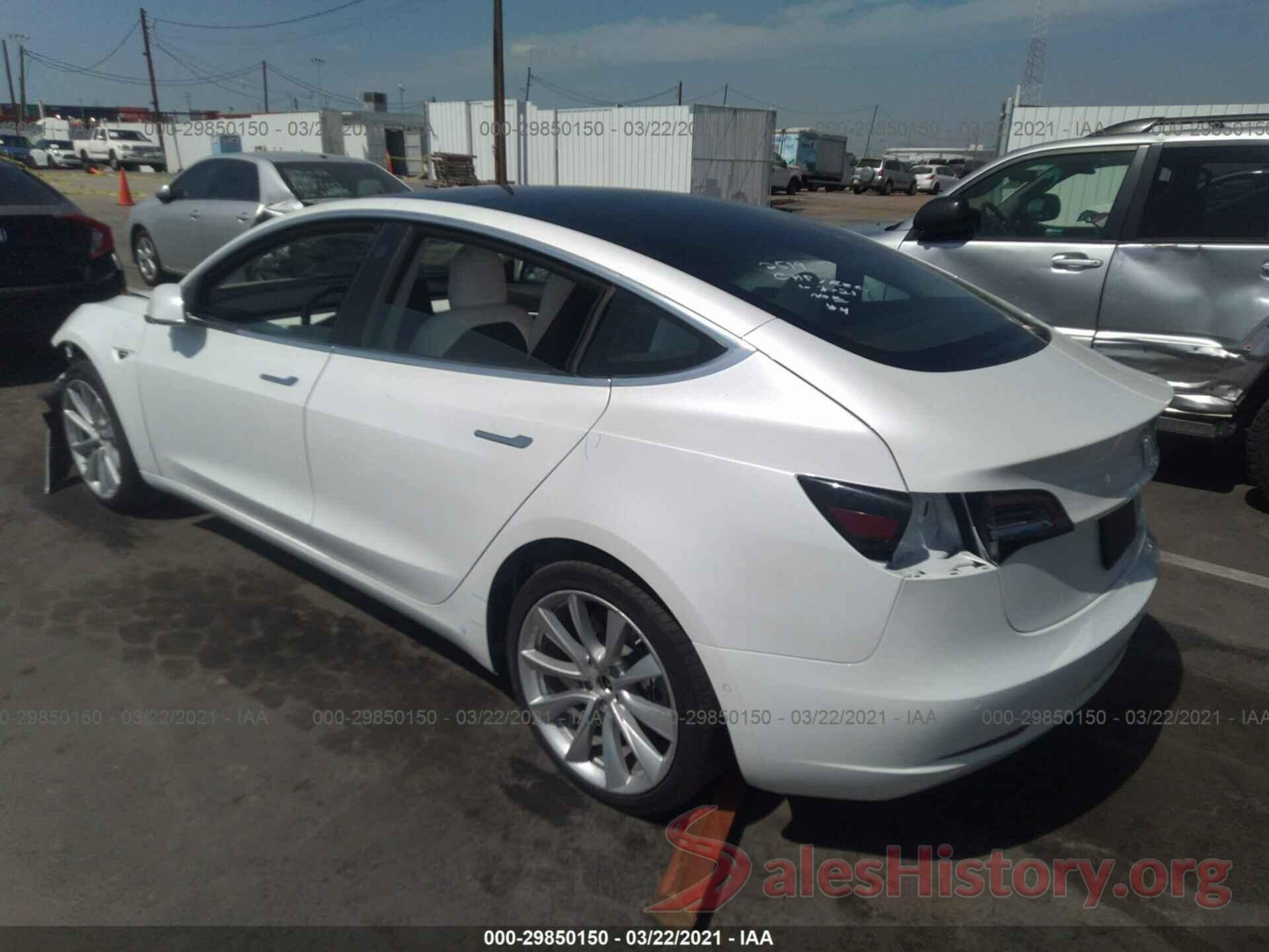 5YJ3E1EA2KF302612 2019 TESLA MODEL 3