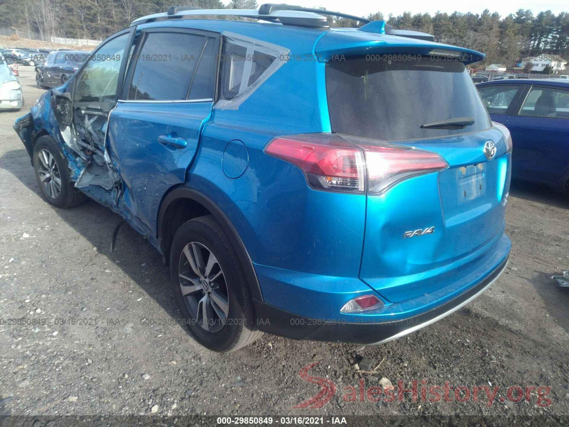 JTMRFREV9GJ052682 2016 TOYOTA RAV4