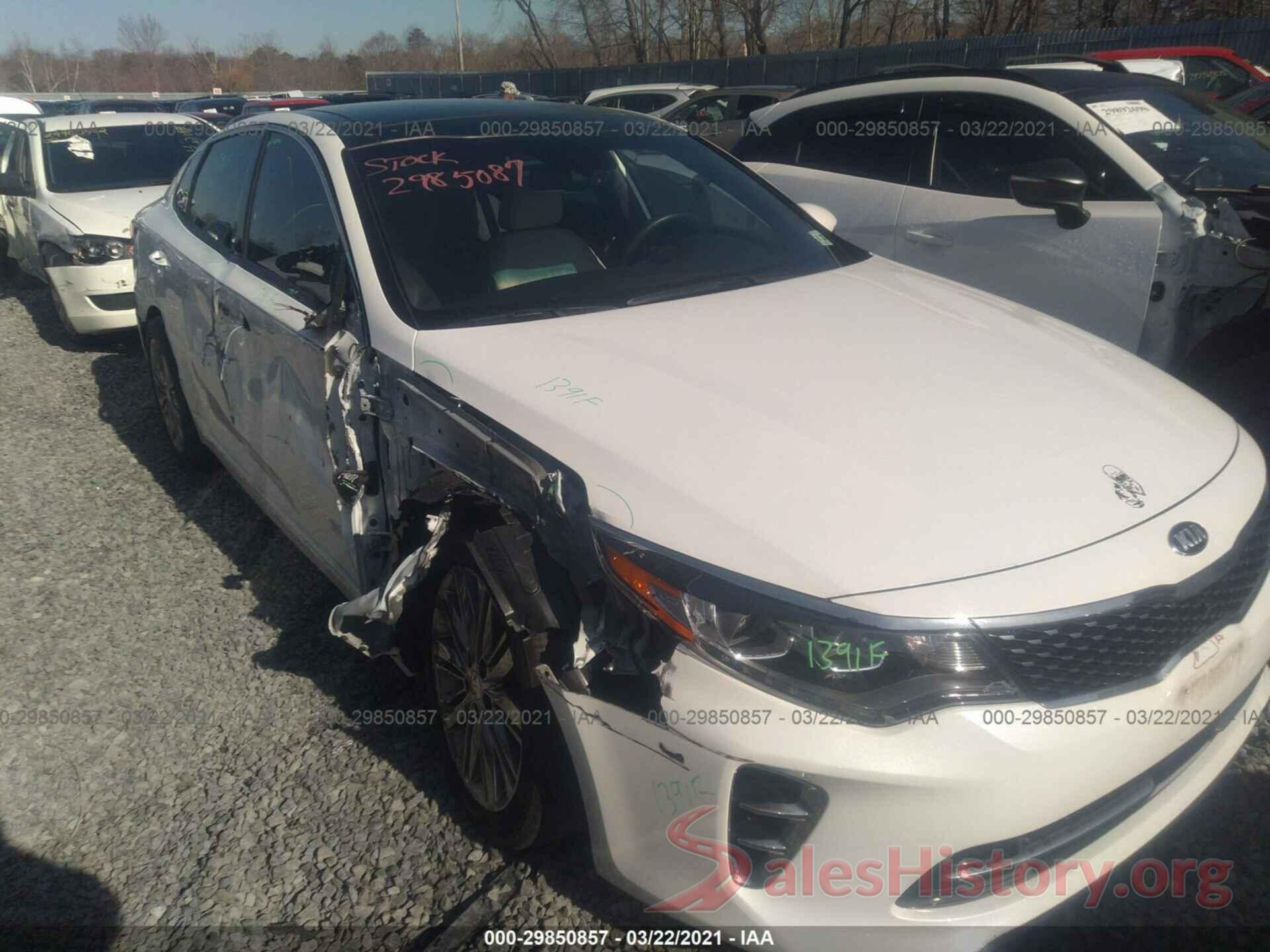 5XXGV4L22HG153316 2017 KIA OPTIMA