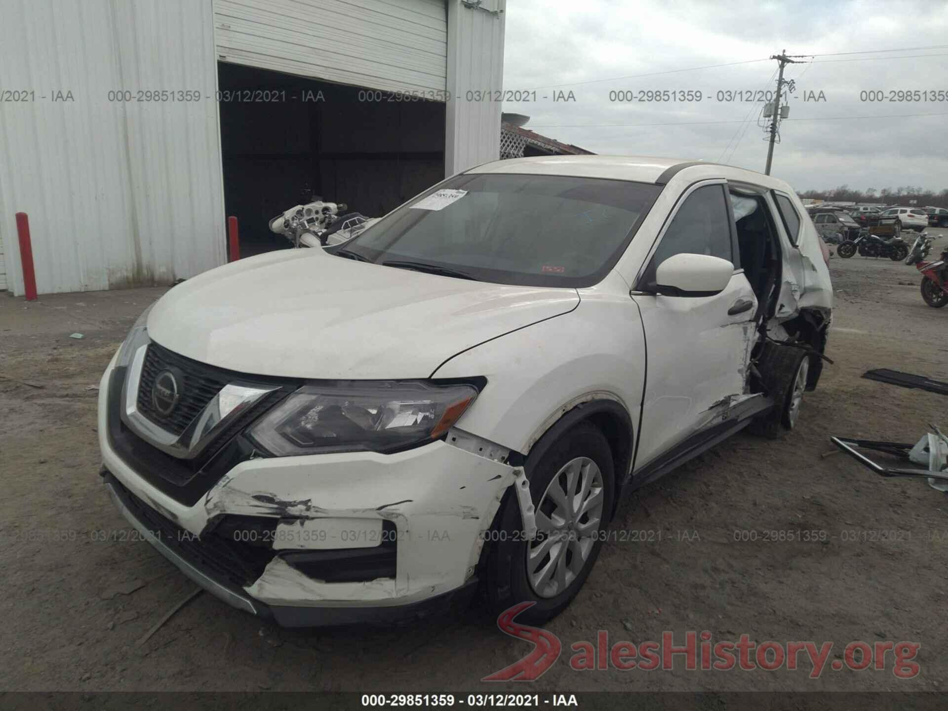 5N1AT2MT1JC830011 2018 NISSAN ROGUE