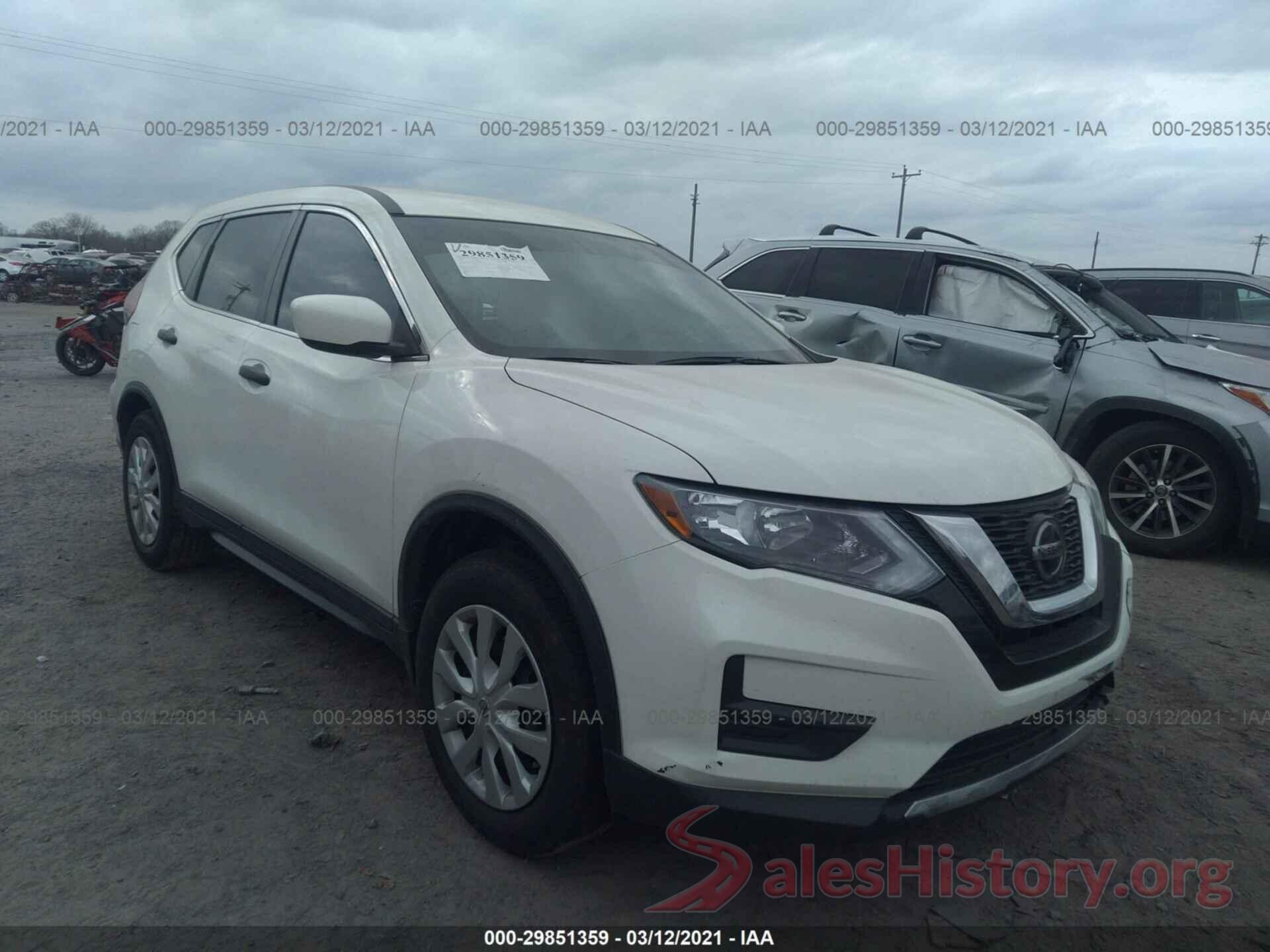 5N1AT2MT1JC830011 2018 NISSAN ROGUE