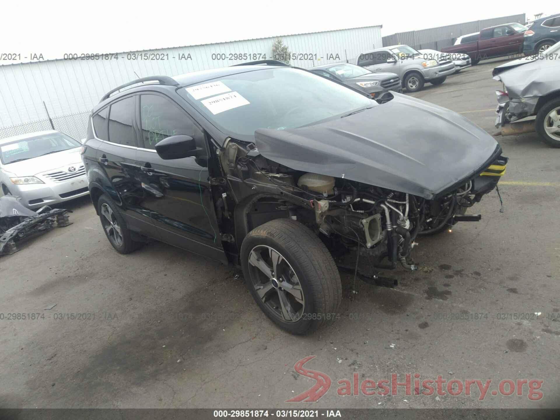 1FMCU9HD0JUB55067 2018 FORD ESCAPE