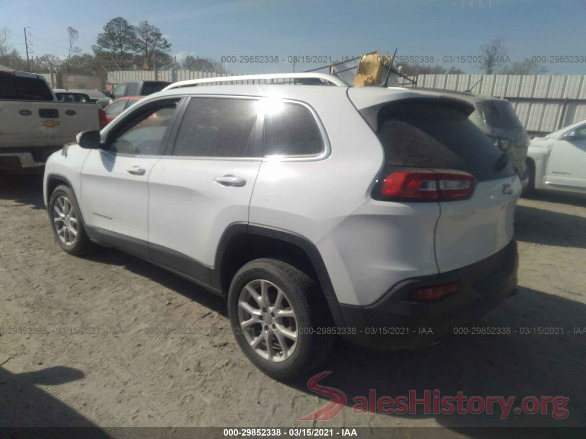 1C4PJLCB8HW586269 2017 JEEP CHEROKEE