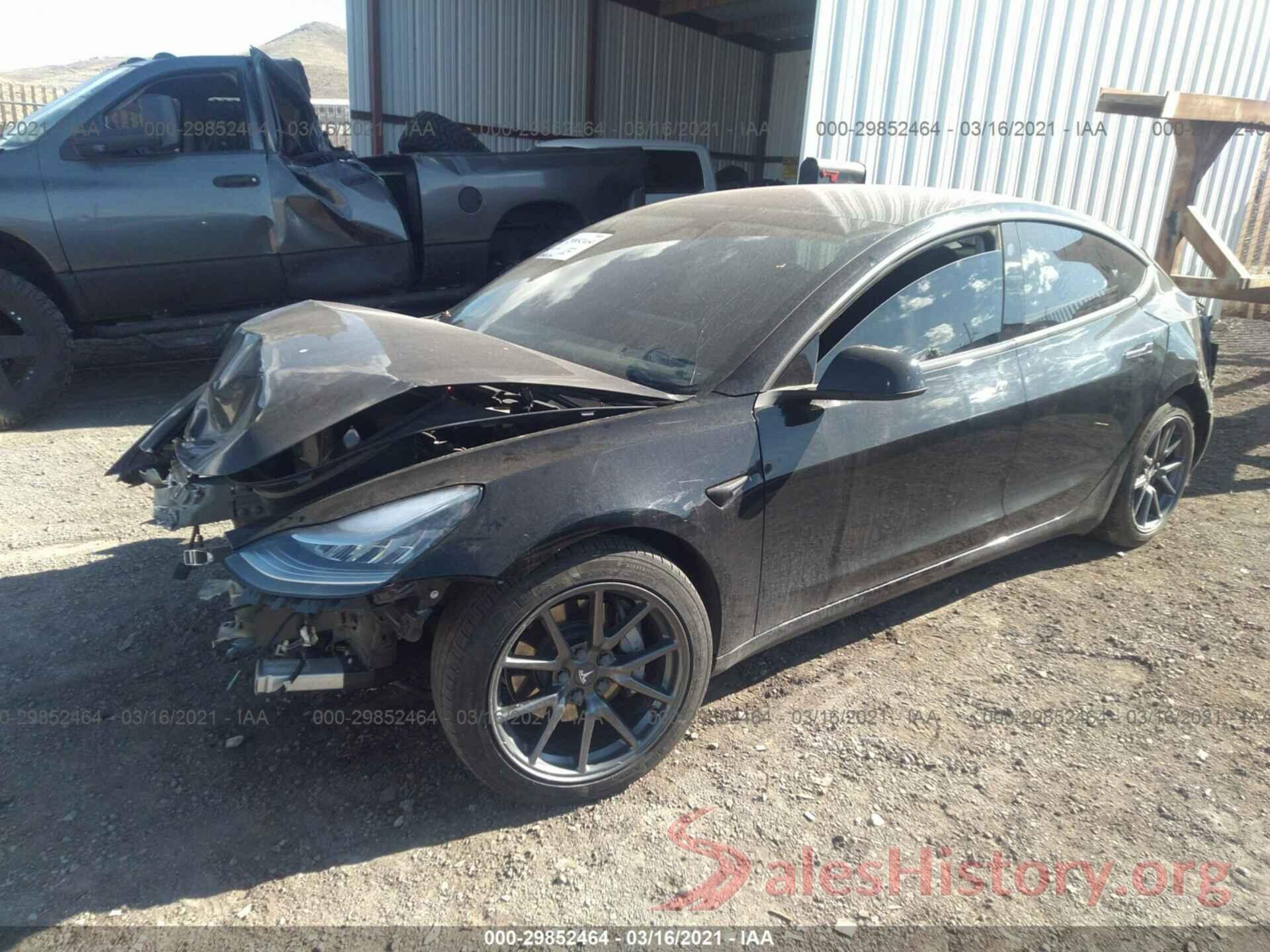 5YJ3E1EB5JF183669 2018 TESLA MODEL 3