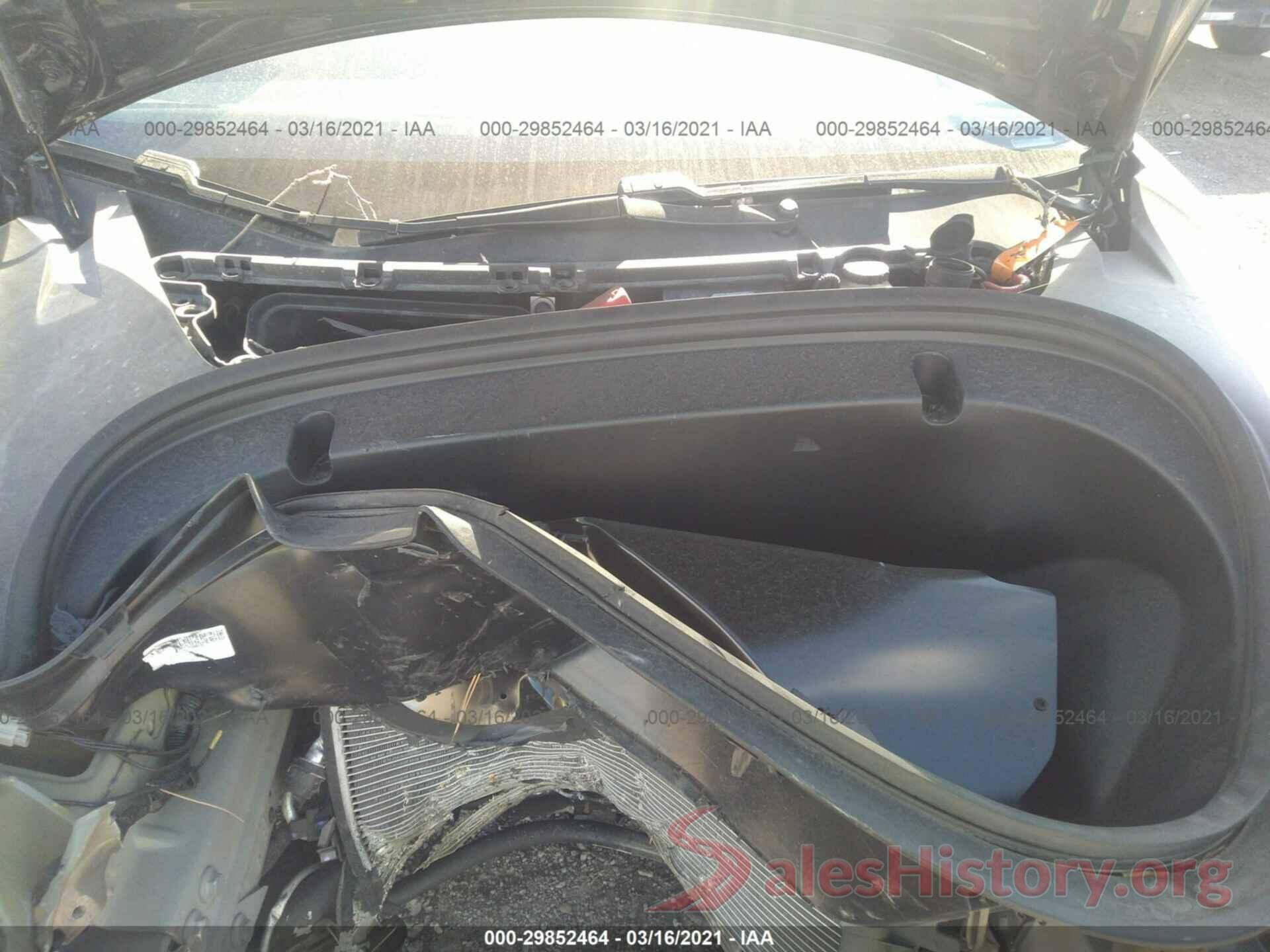 5YJ3E1EB5JF183669 2018 TESLA MODEL 3