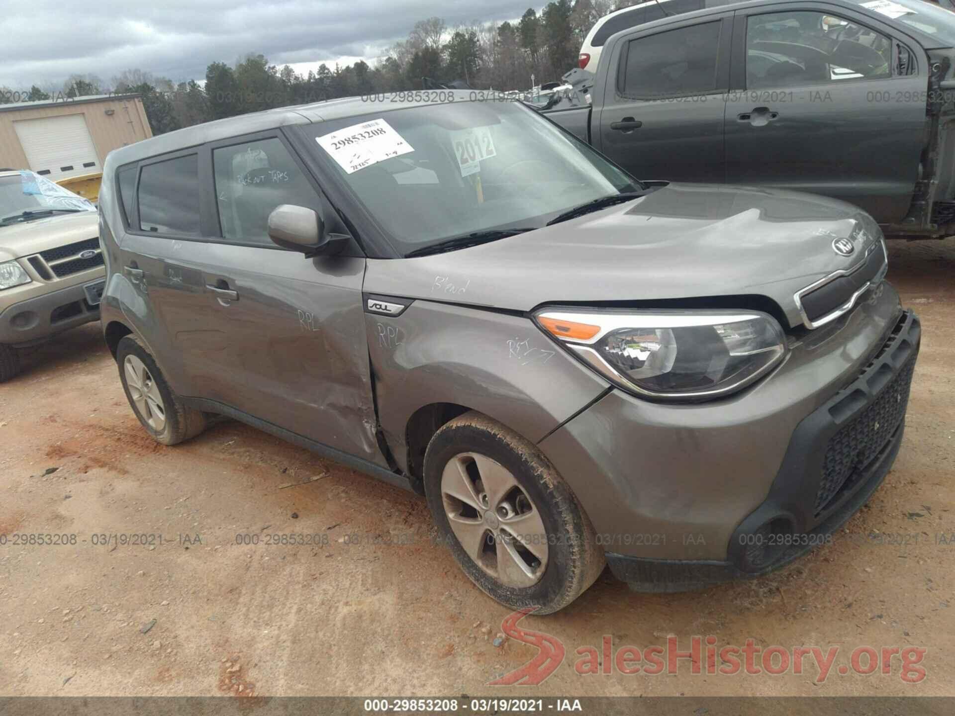 KNDJN2A25G7303570 2016 KIA SOUL