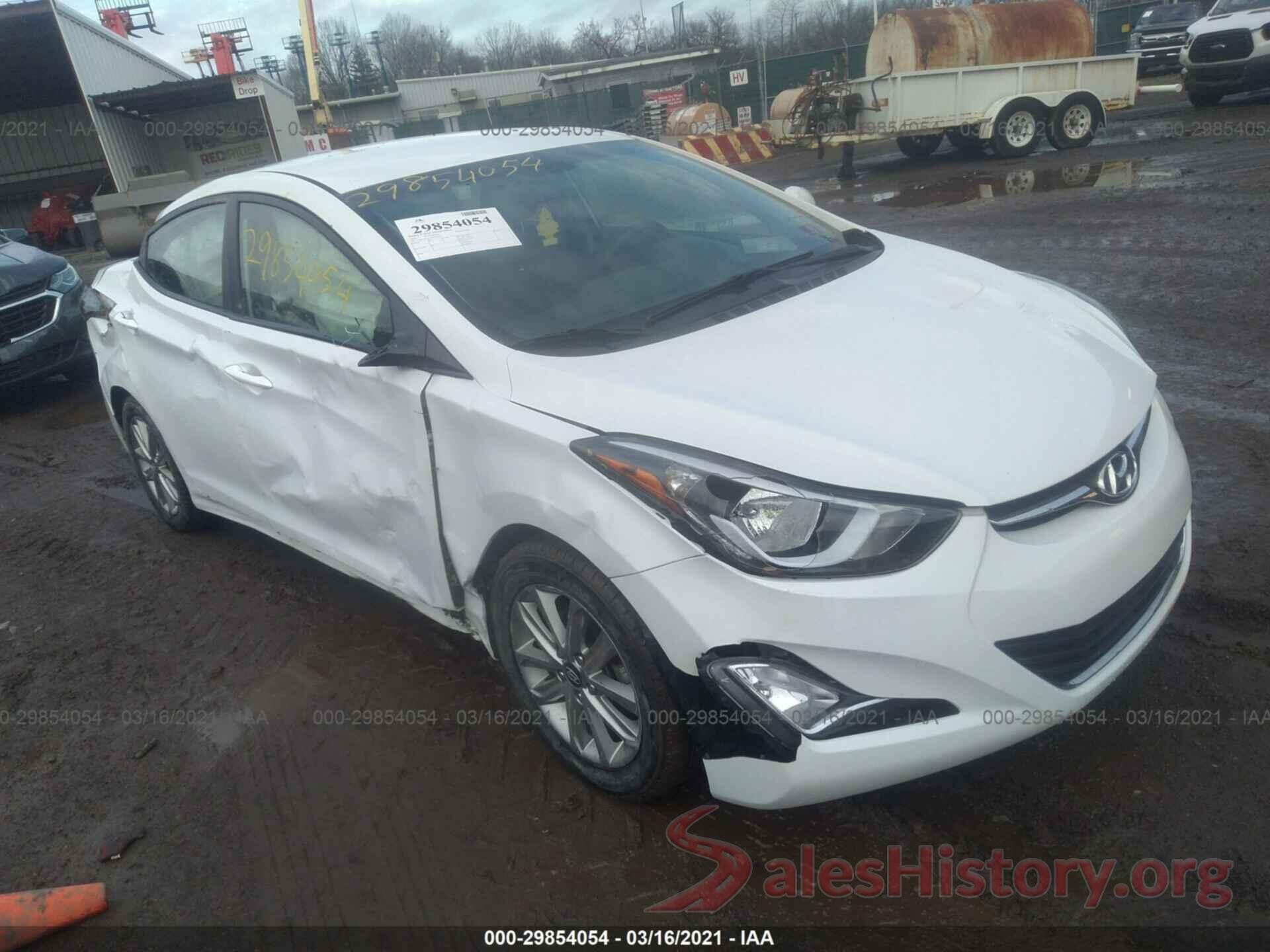 5NPDH4AE1GH770443 2016 HYUNDAI ELANTRA