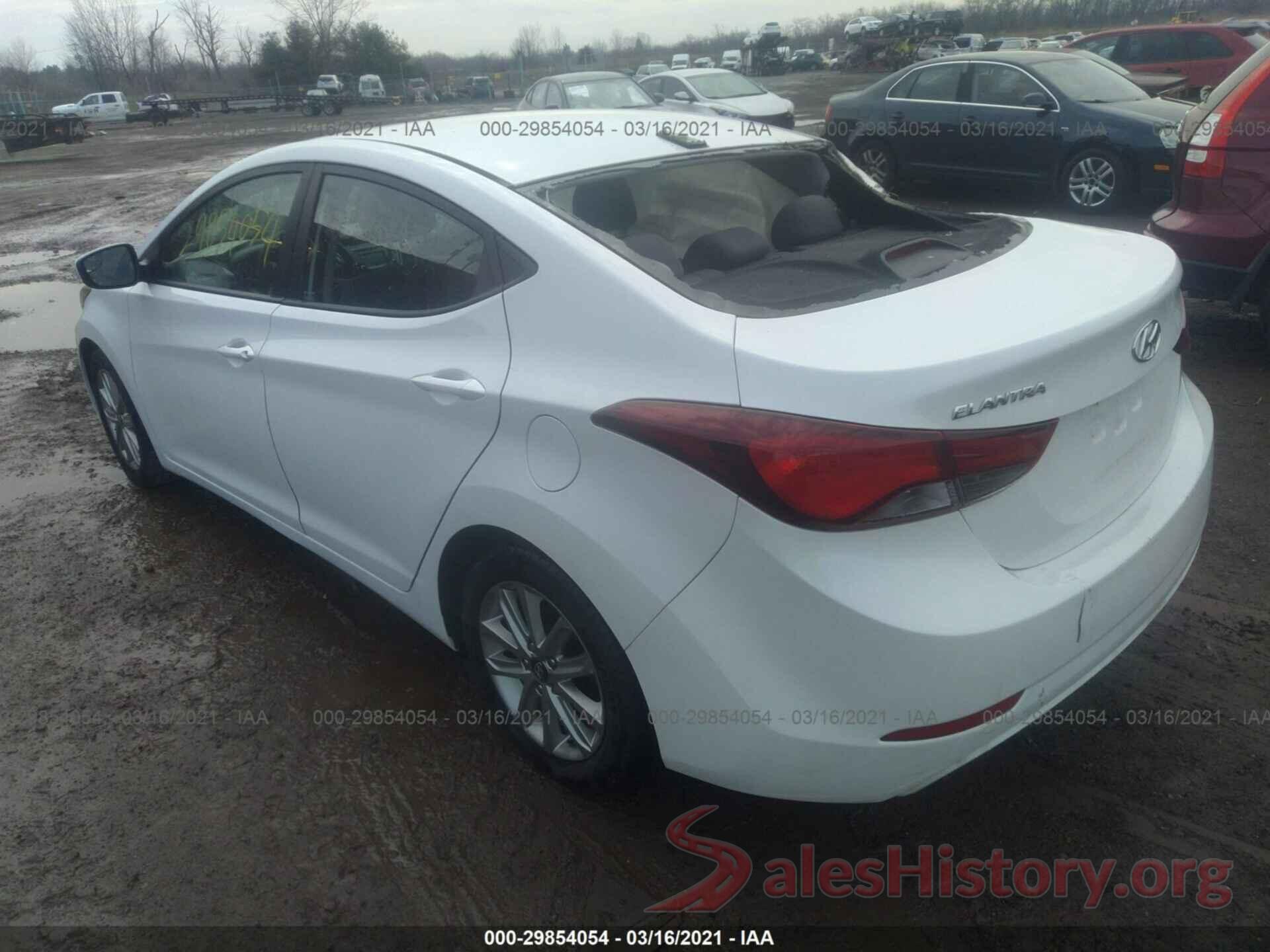 5NPDH4AE1GH770443 2016 HYUNDAI ELANTRA