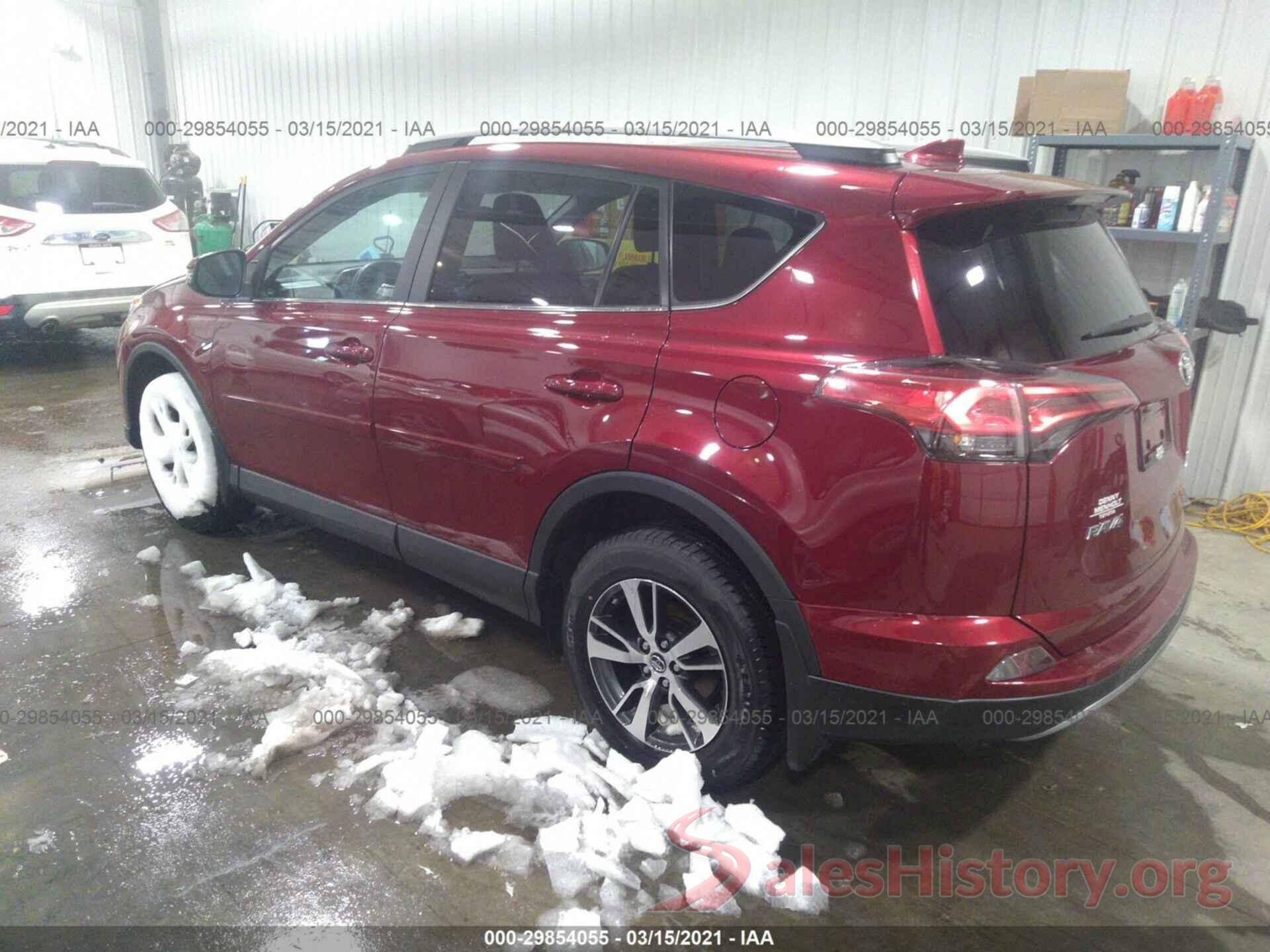 2T3RFREV5JW779455 2018 TOYOTA RAV4