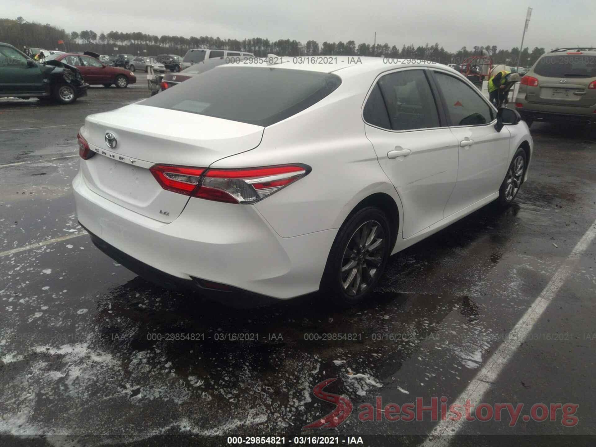 4T1B11HK2KU762416 2019 TOYOTA CAMRY