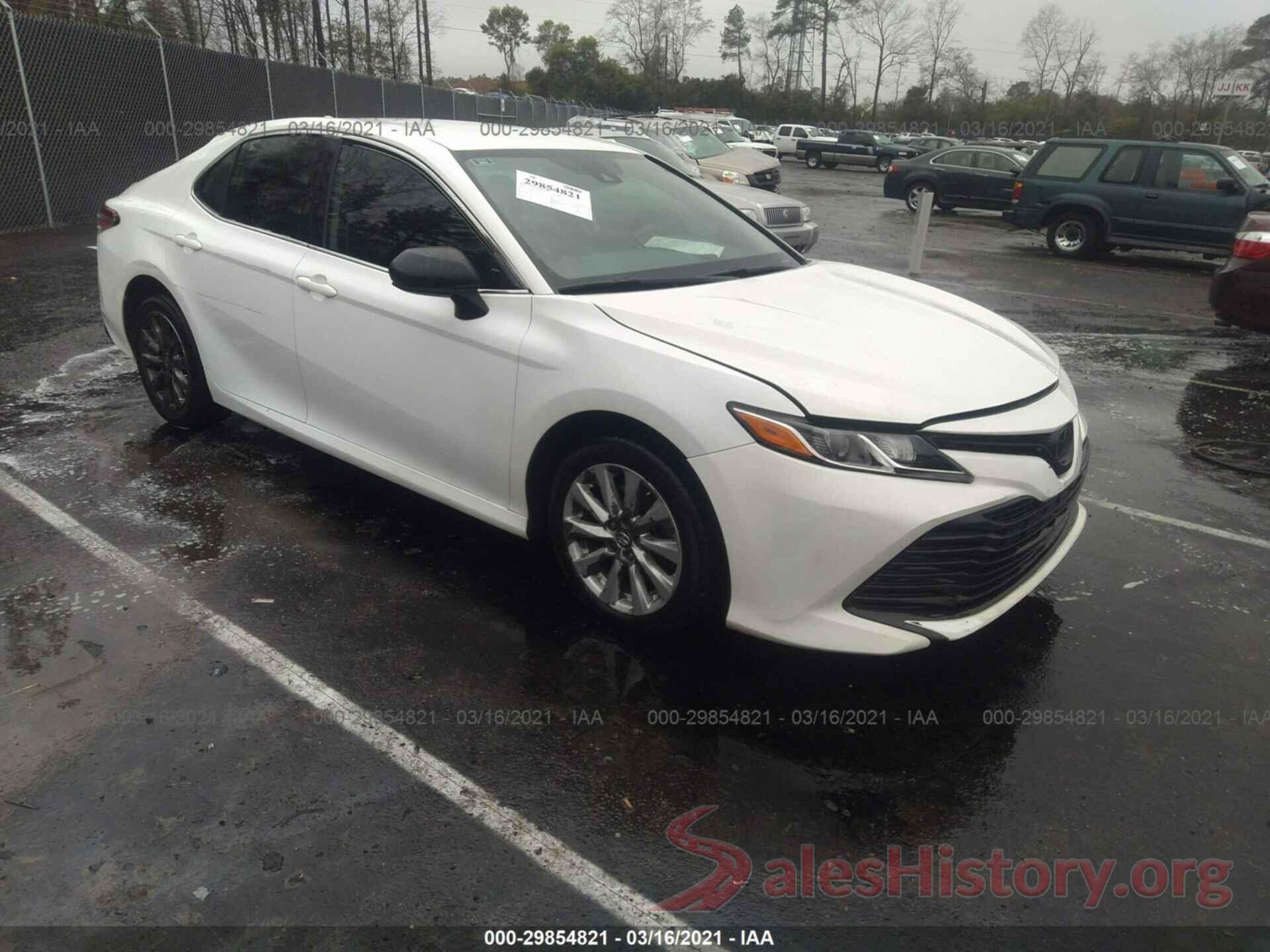 4T1B11HK2KU762416 2019 TOYOTA CAMRY