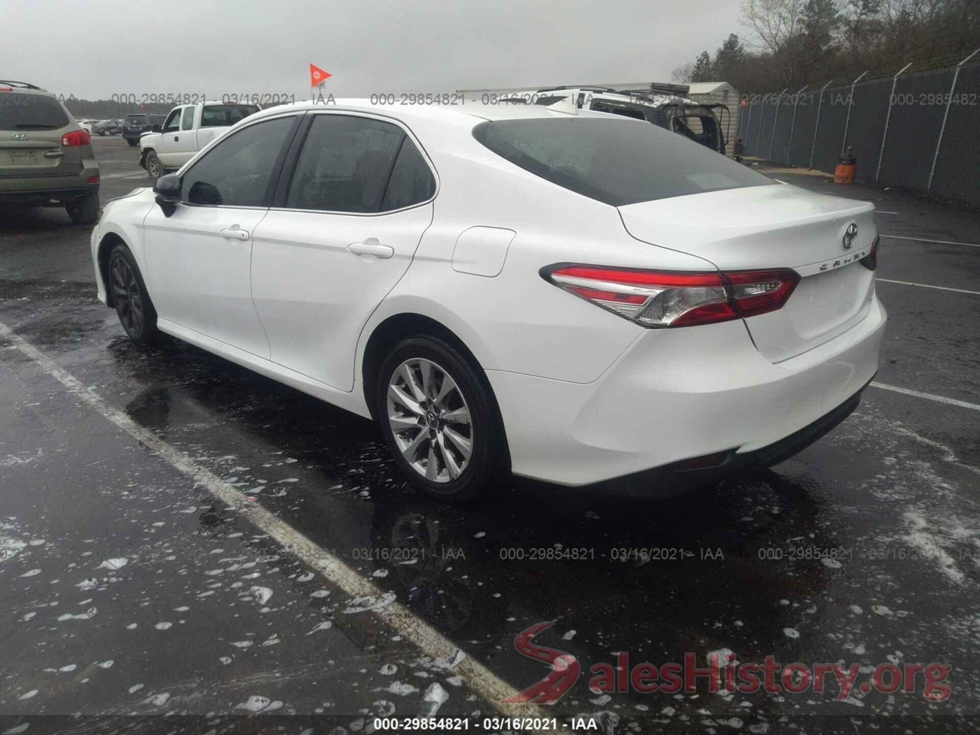 4T1B11HK2KU762416 2019 TOYOTA CAMRY