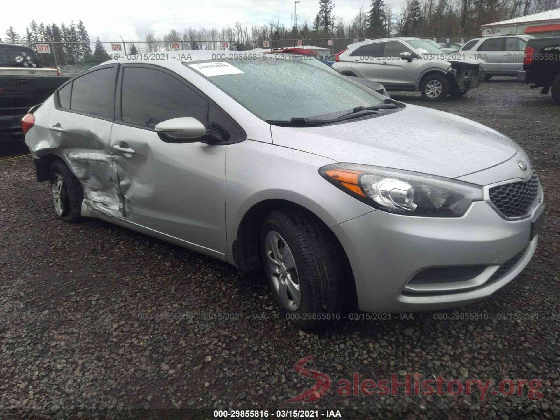 KNAFX4A64G5517697 2016 KIA FORTE