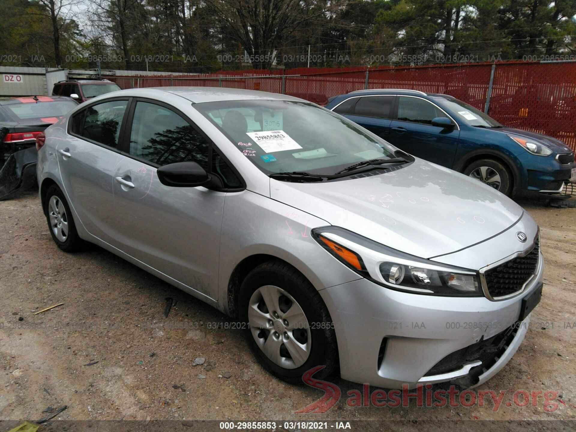 3KPFK4A7XHE016250 2017 KIA FORTE