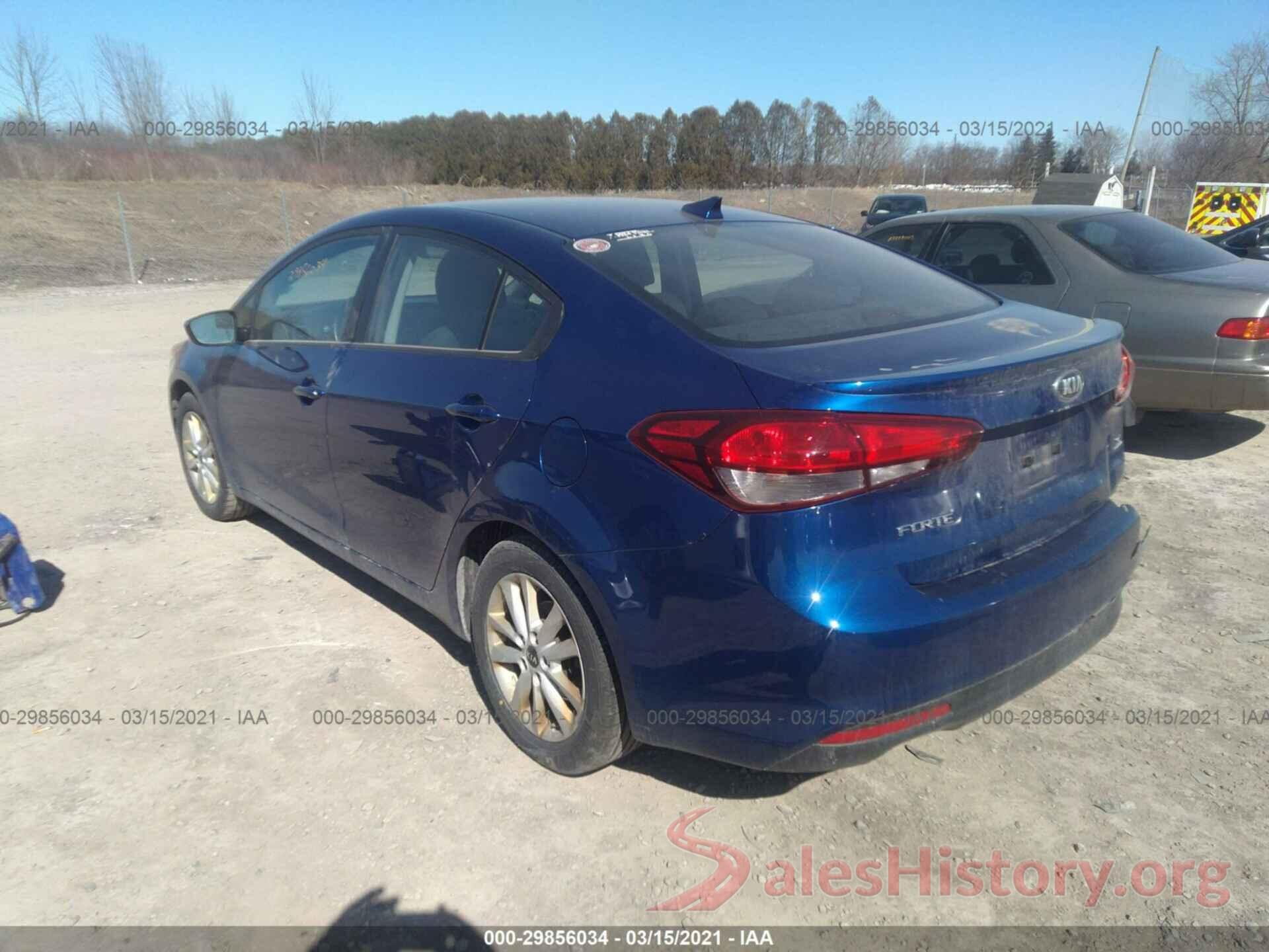 3KPFL4A76HE054359 2017 KIA FORTE