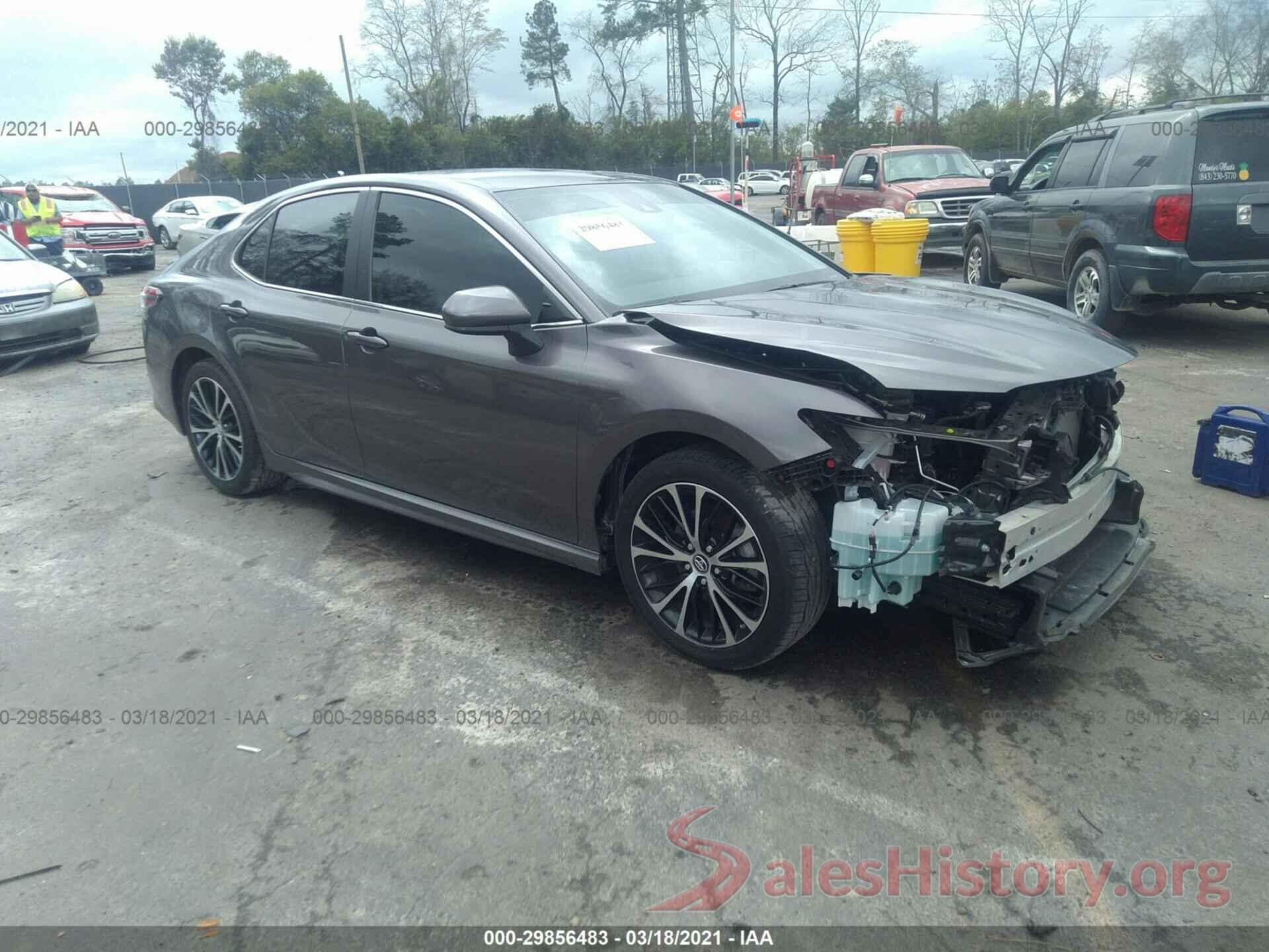 4T1B11HK6KU762032 2019 TOYOTA CAMRY