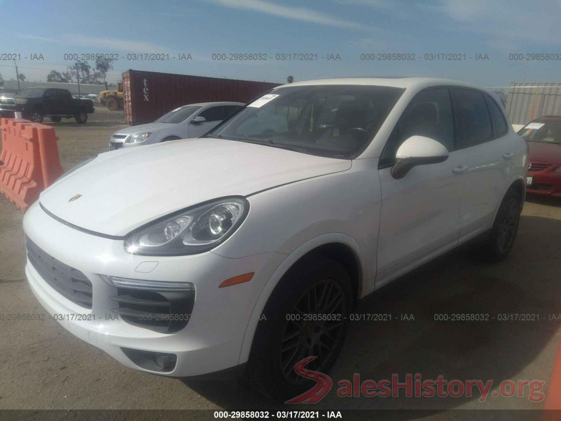 WP1AA2A26HKA90203 2017 PORSCHE CAYENNE