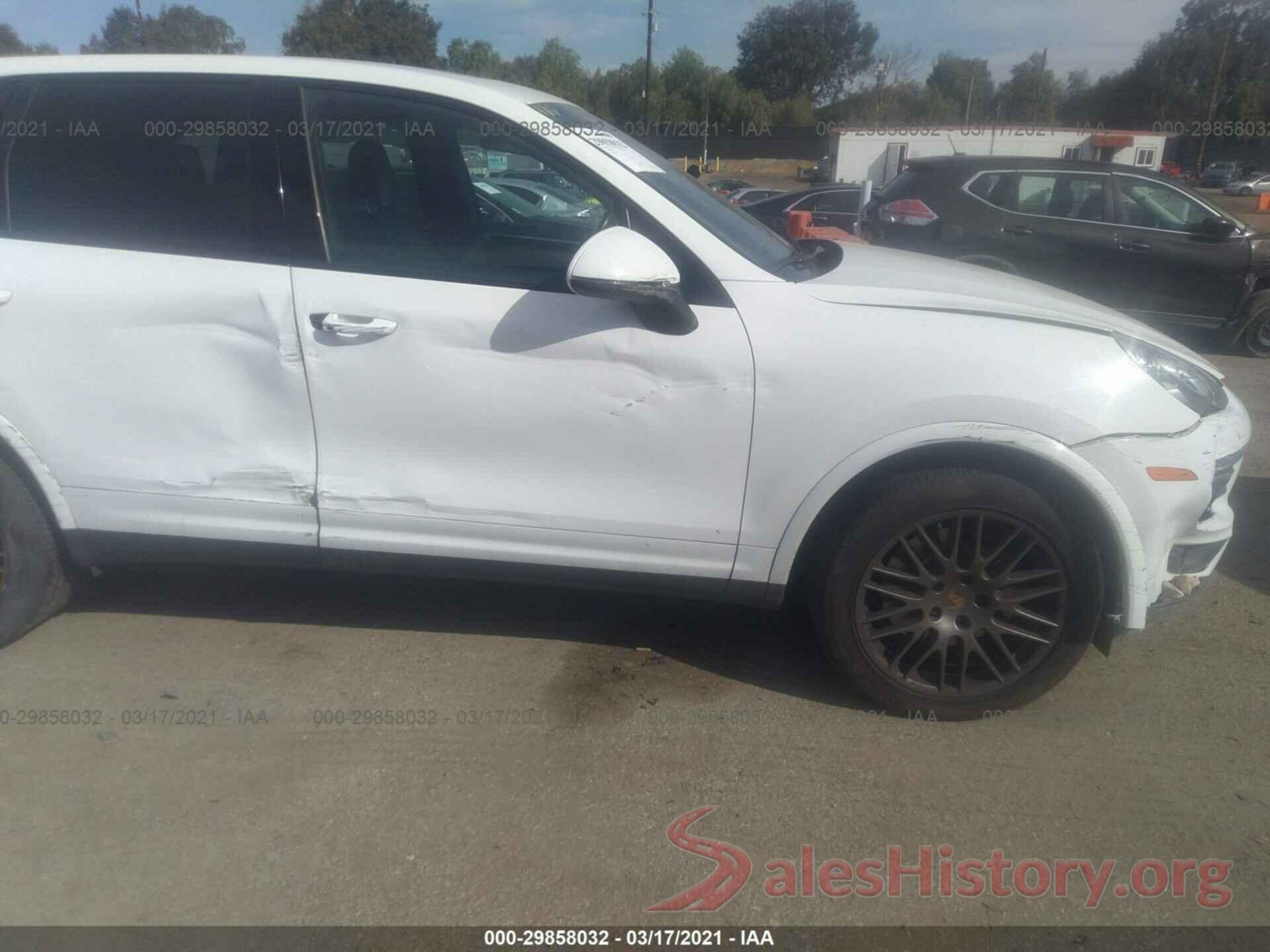 WP1AA2A26HKA90203 2017 PORSCHE CAYENNE