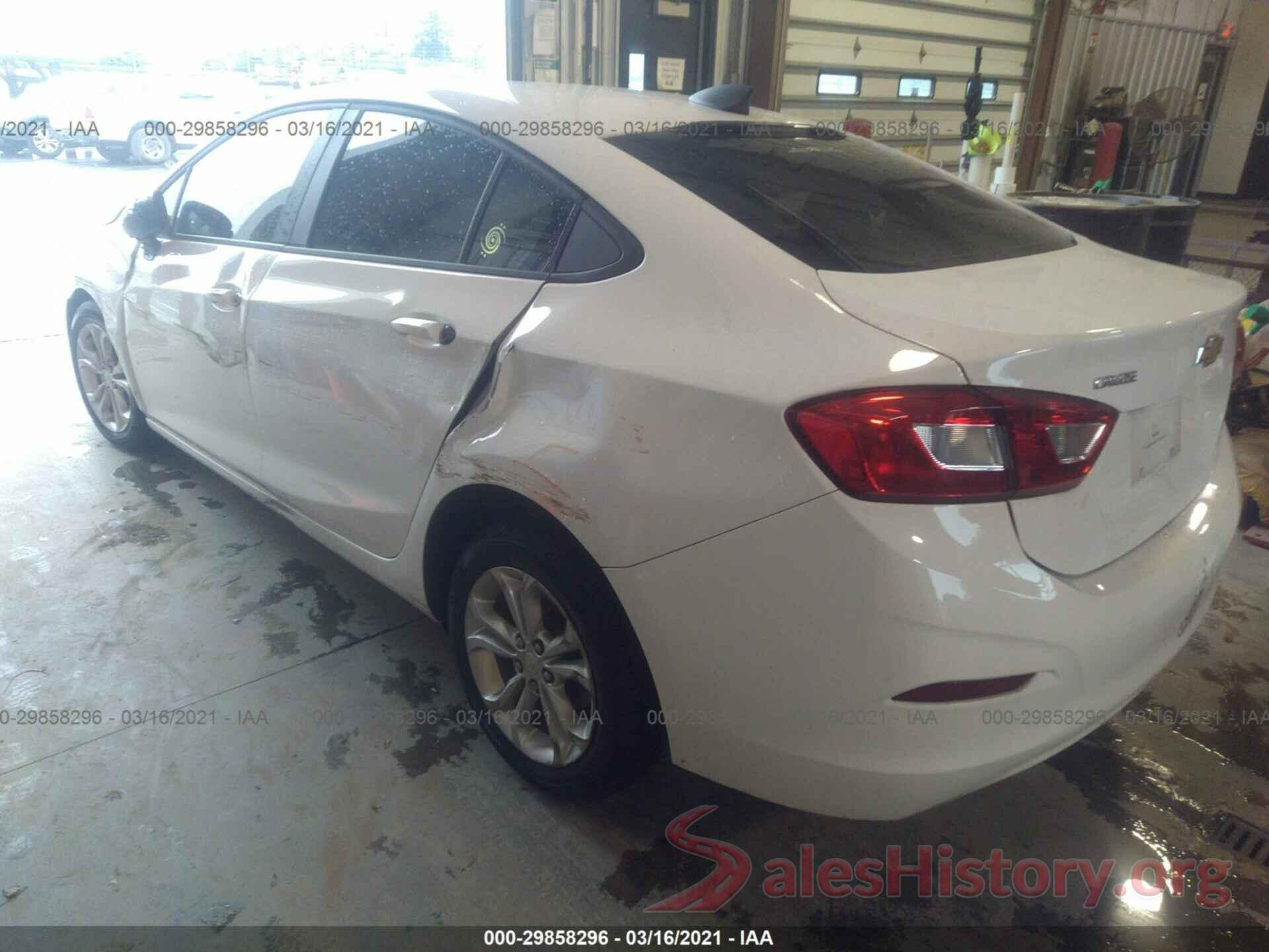 1G1BC5SM4K7109108 2019 CHEVROLET CRUZE