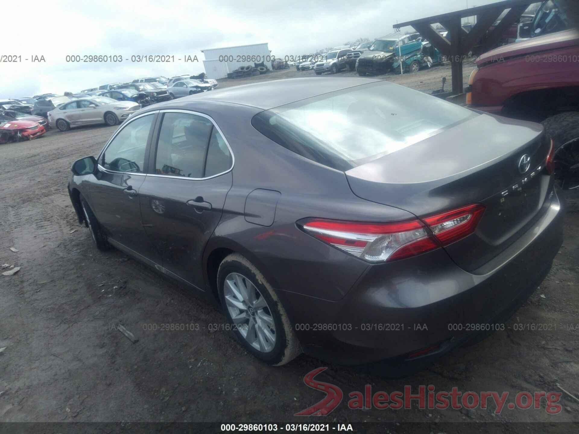 4T1B11HK3JU063195 2018 TOYOTA CAMRY