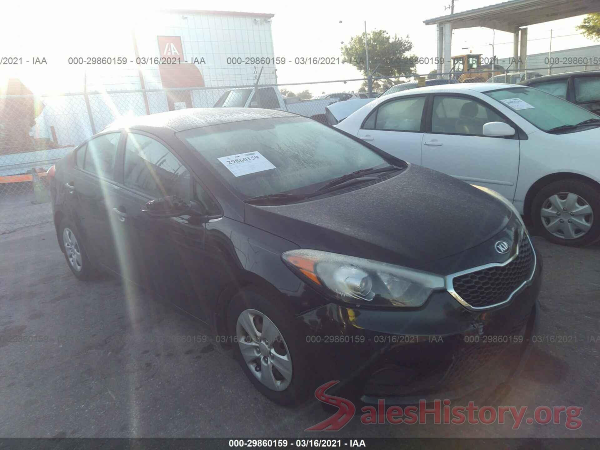 KNAFK4A64G5587537 2016 KIA FORTE