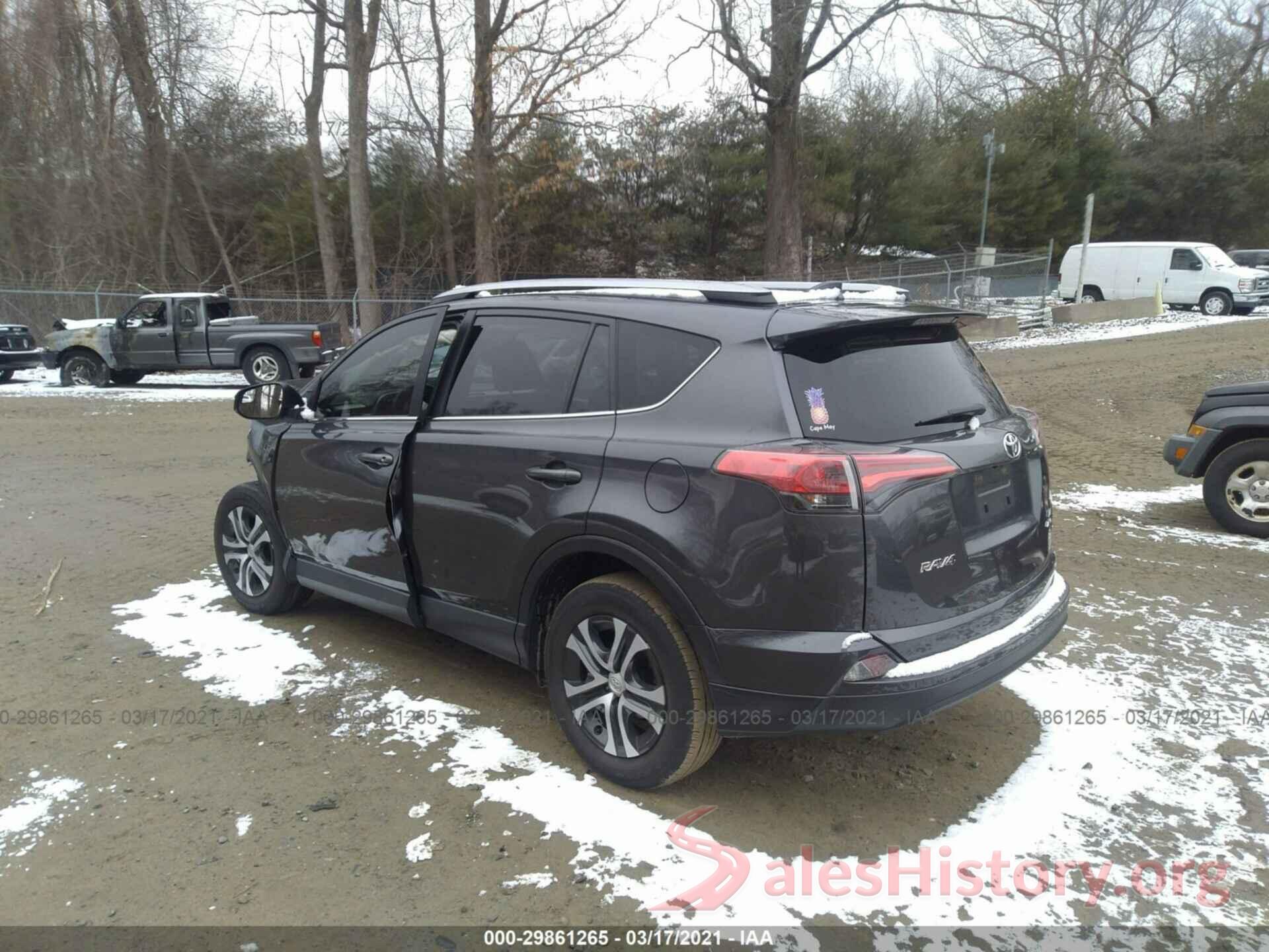 JTMBFREV5JJ721796 2018 TOYOTA RAV4