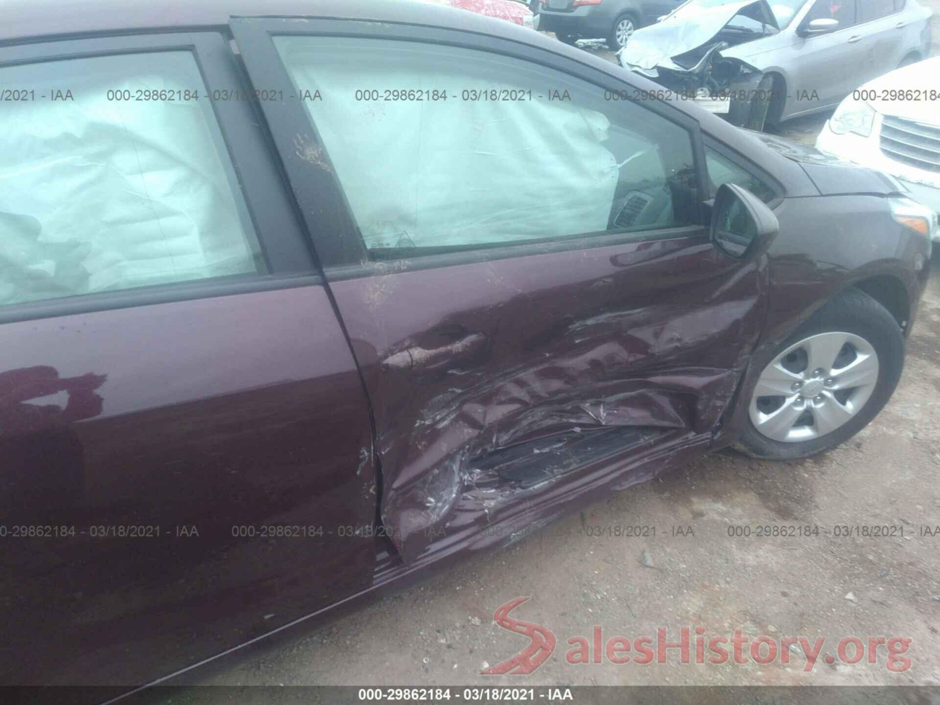 3KPFK4A79JE215375 2018 KIA FORTE