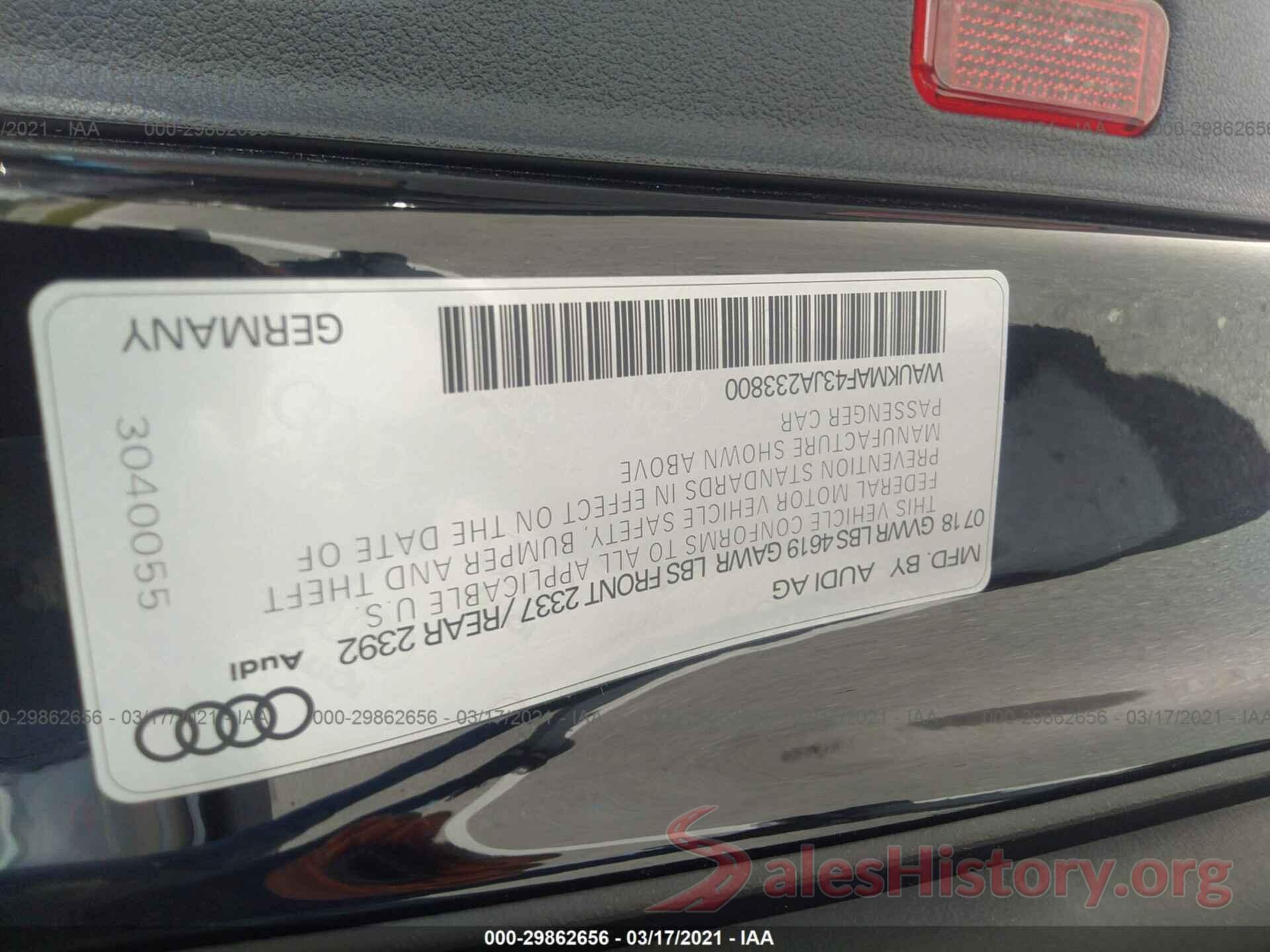 WAUKMAF43JA233800 2018 AUDI A4