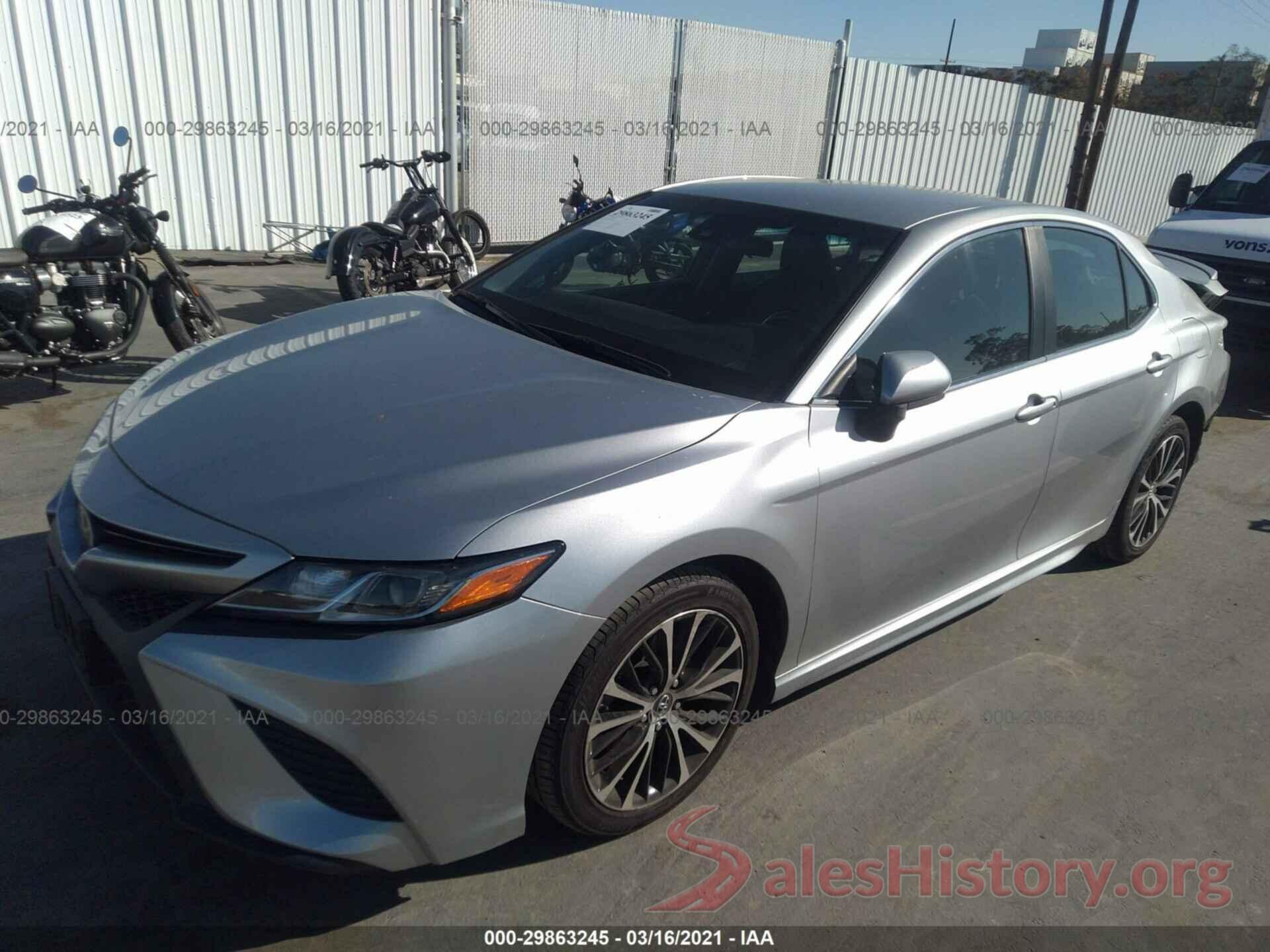 4T1B11HK9JU065369 2018 TOYOTA CAMRY