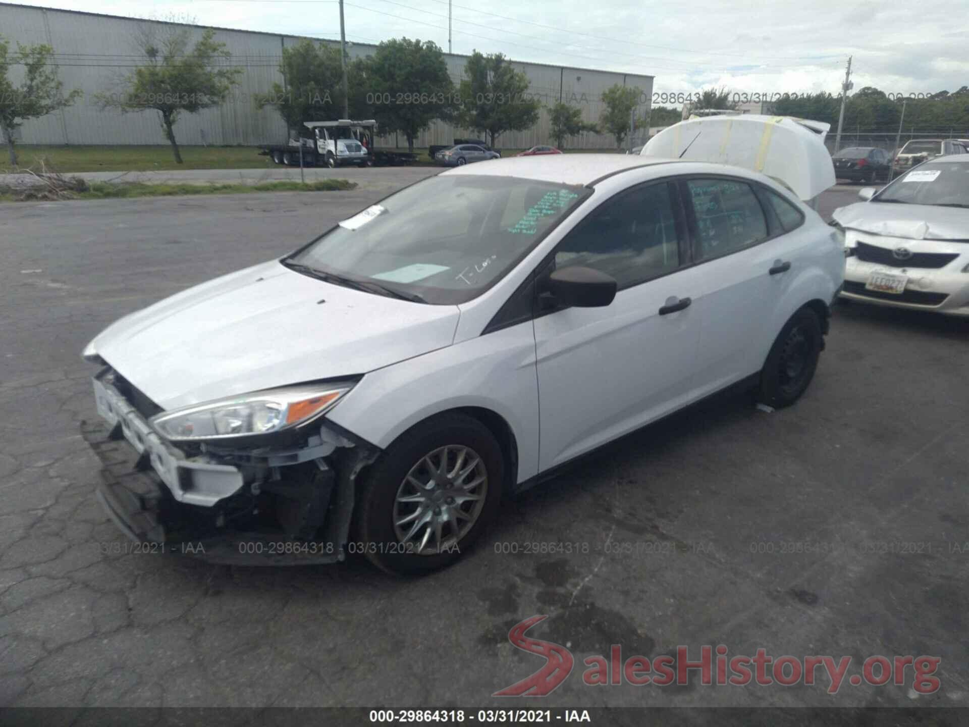 1FADP3E27JL242931 2018 FORD FOCUS