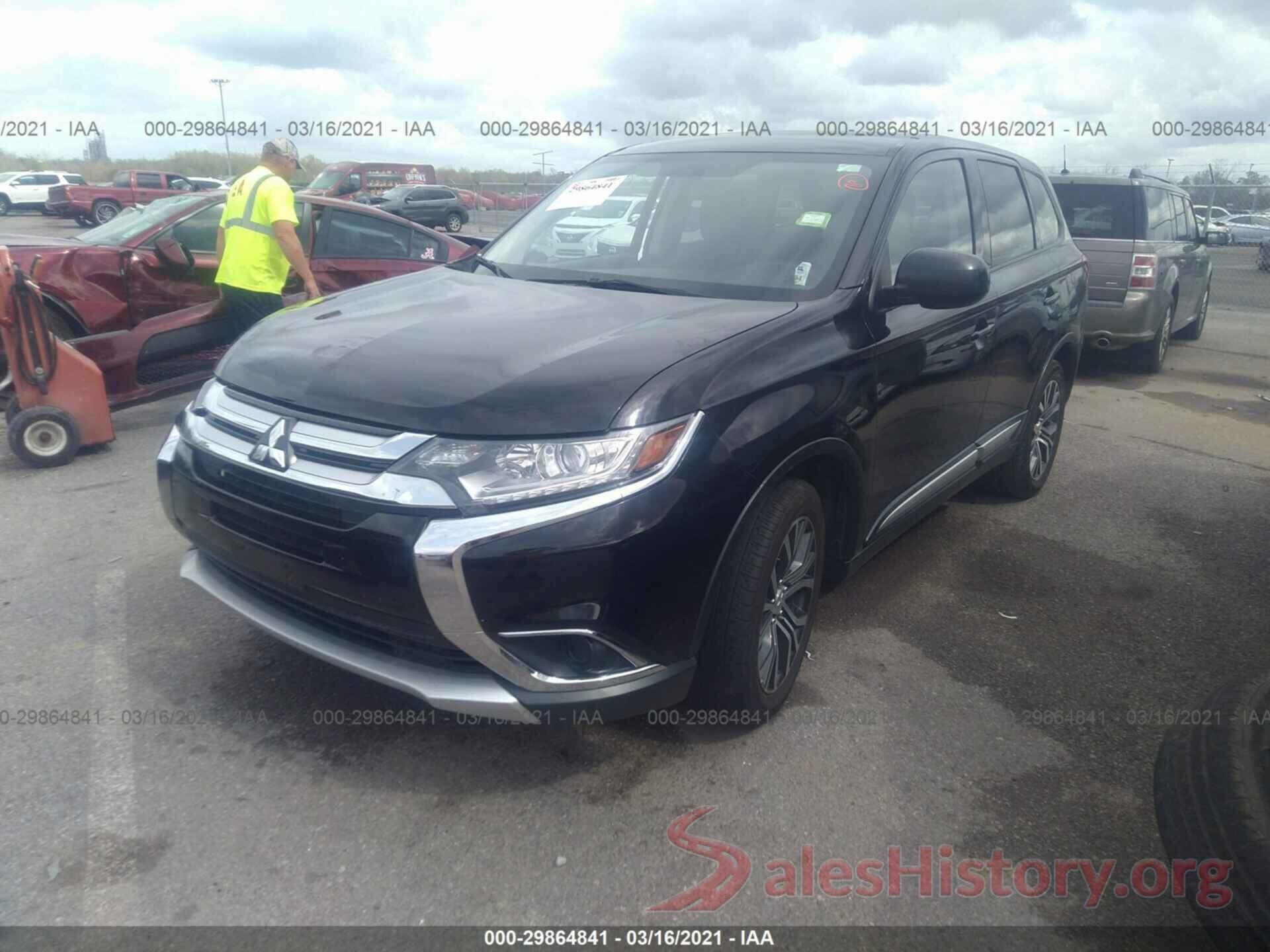 JA4AD2A30JZ053446 2018 MITSUBISHI OUTLANDER