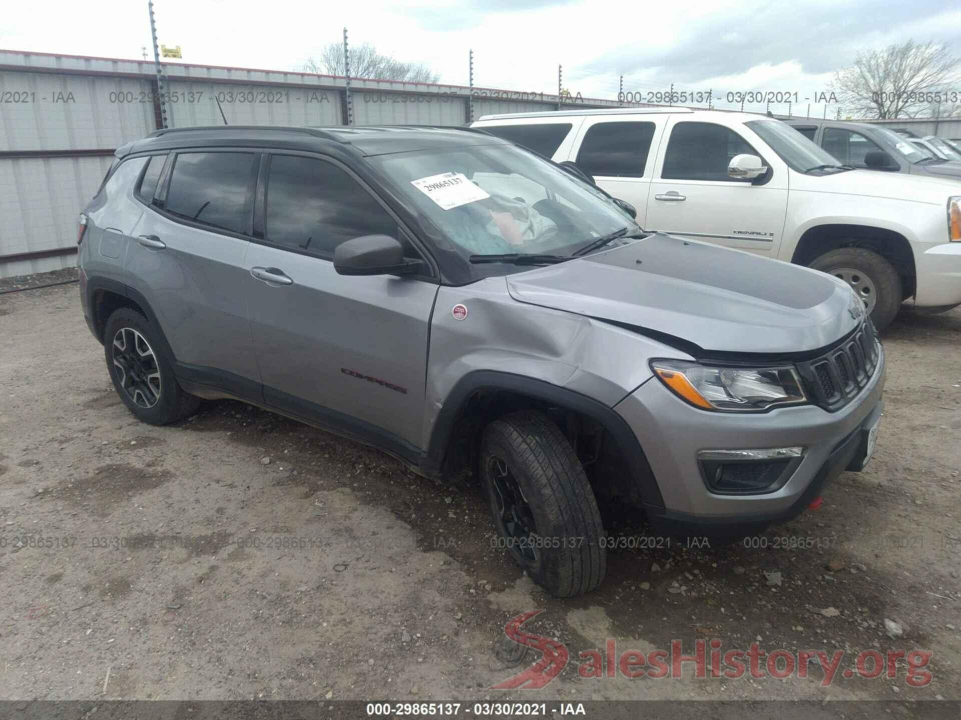 3C4NJDDB7KT825559 2019 JEEP COMPASS