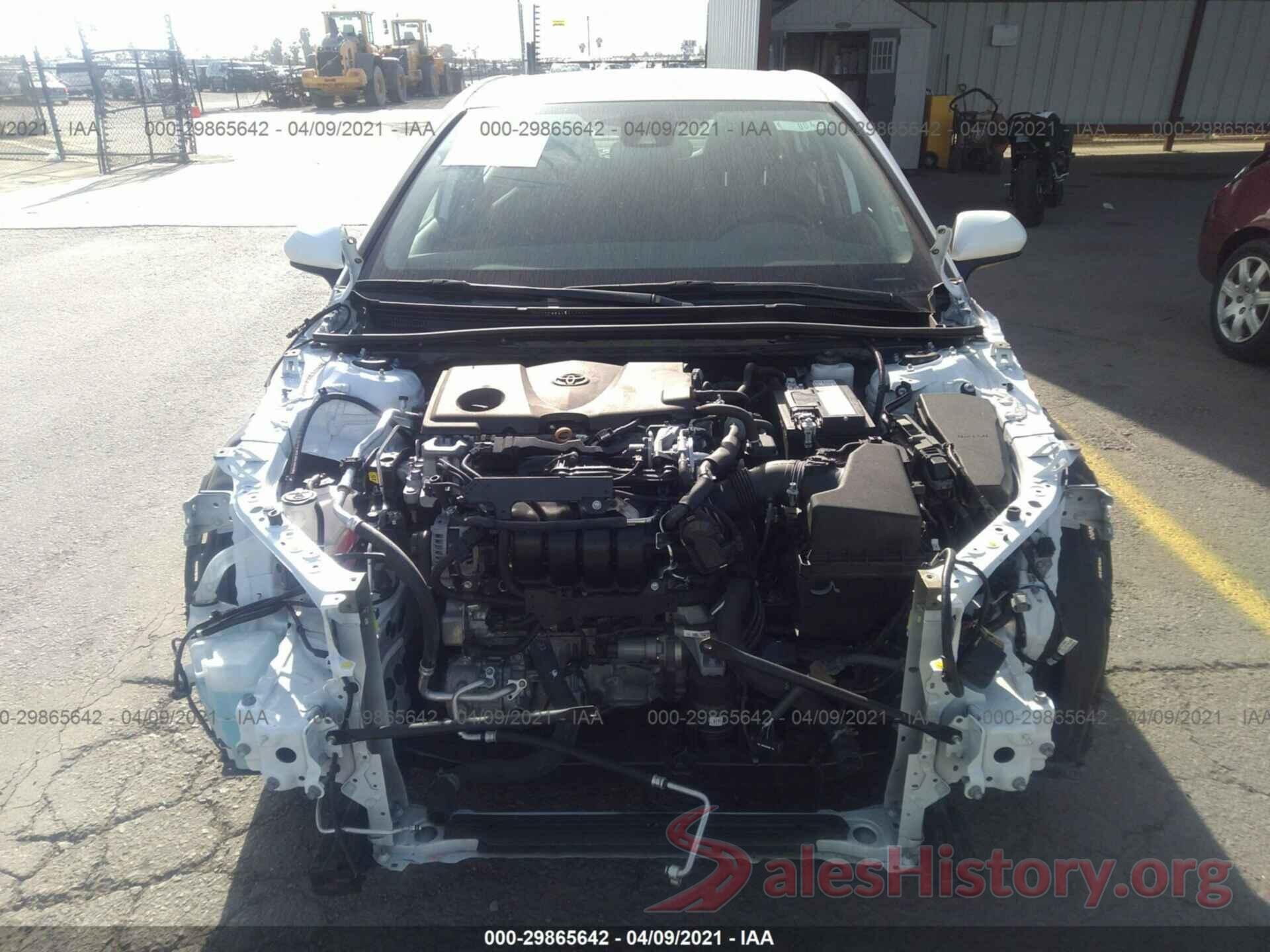 4T1C11AK1LU318590 2020 TOYOTA CAMRY