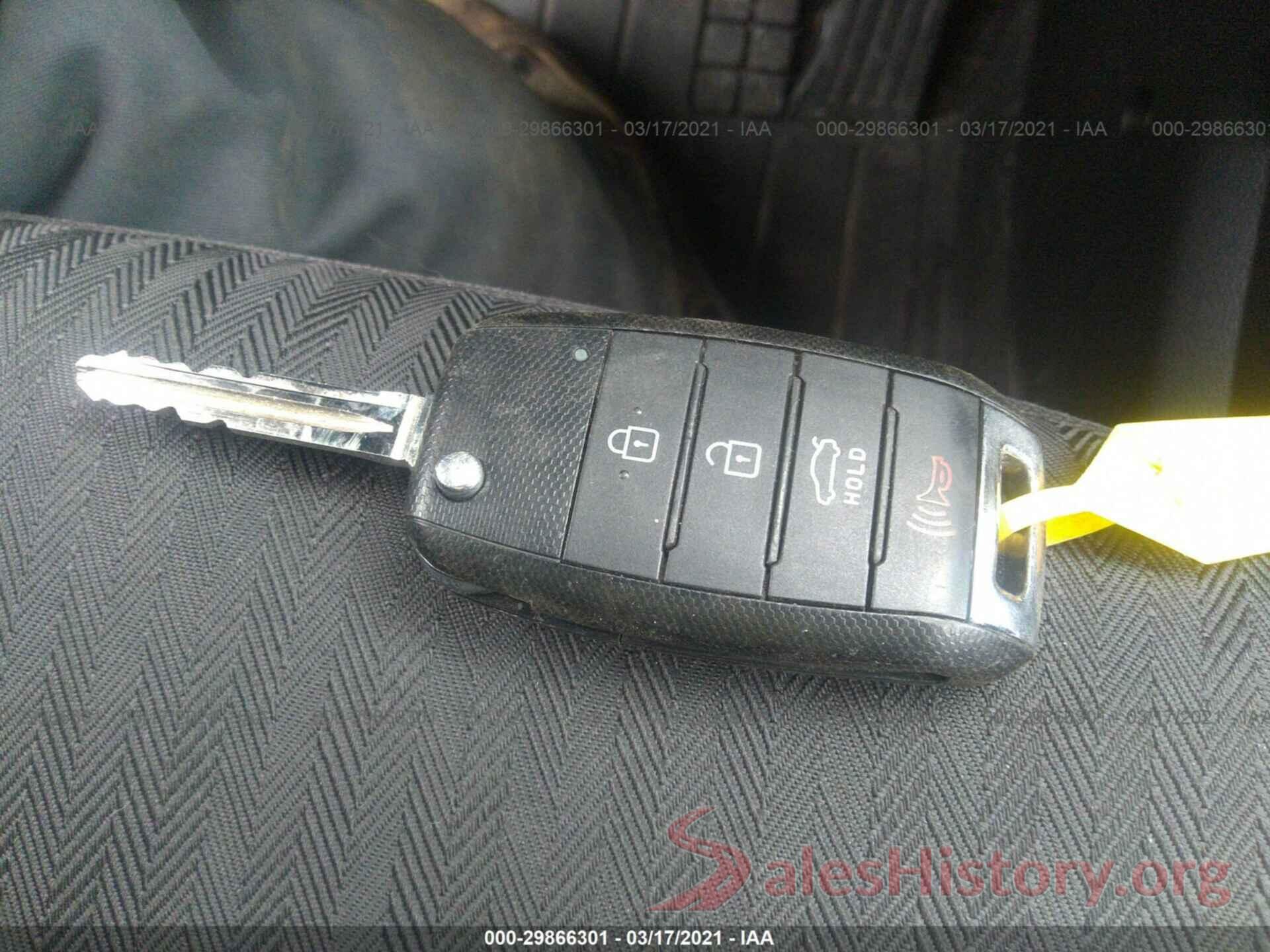 KNAFK4A67G5617548 2016 KIA FORTE