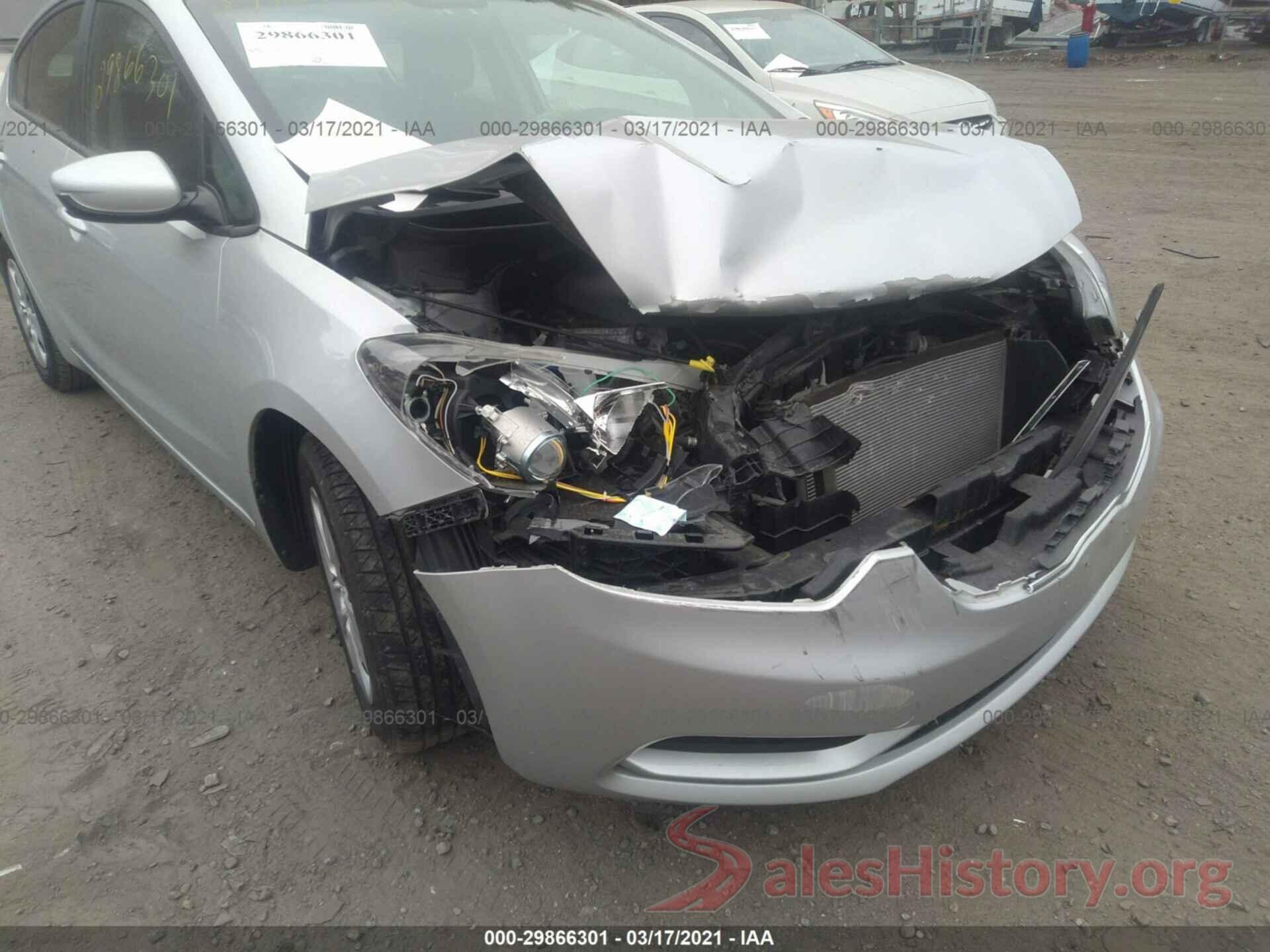 KNAFK4A67G5617548 2016 KIA FORTE