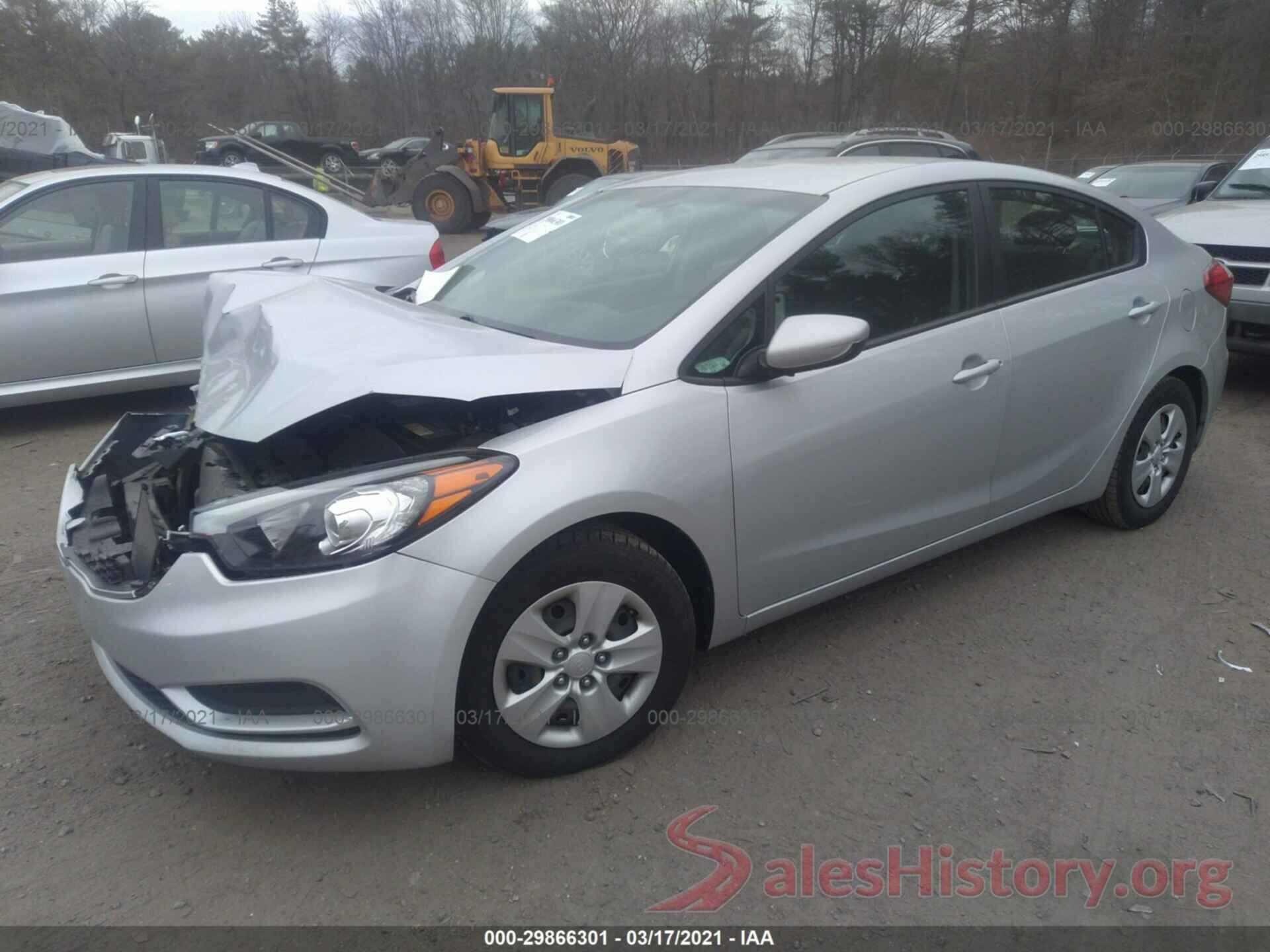 KNAFK4A67G5617548 2016 KIA FORTE