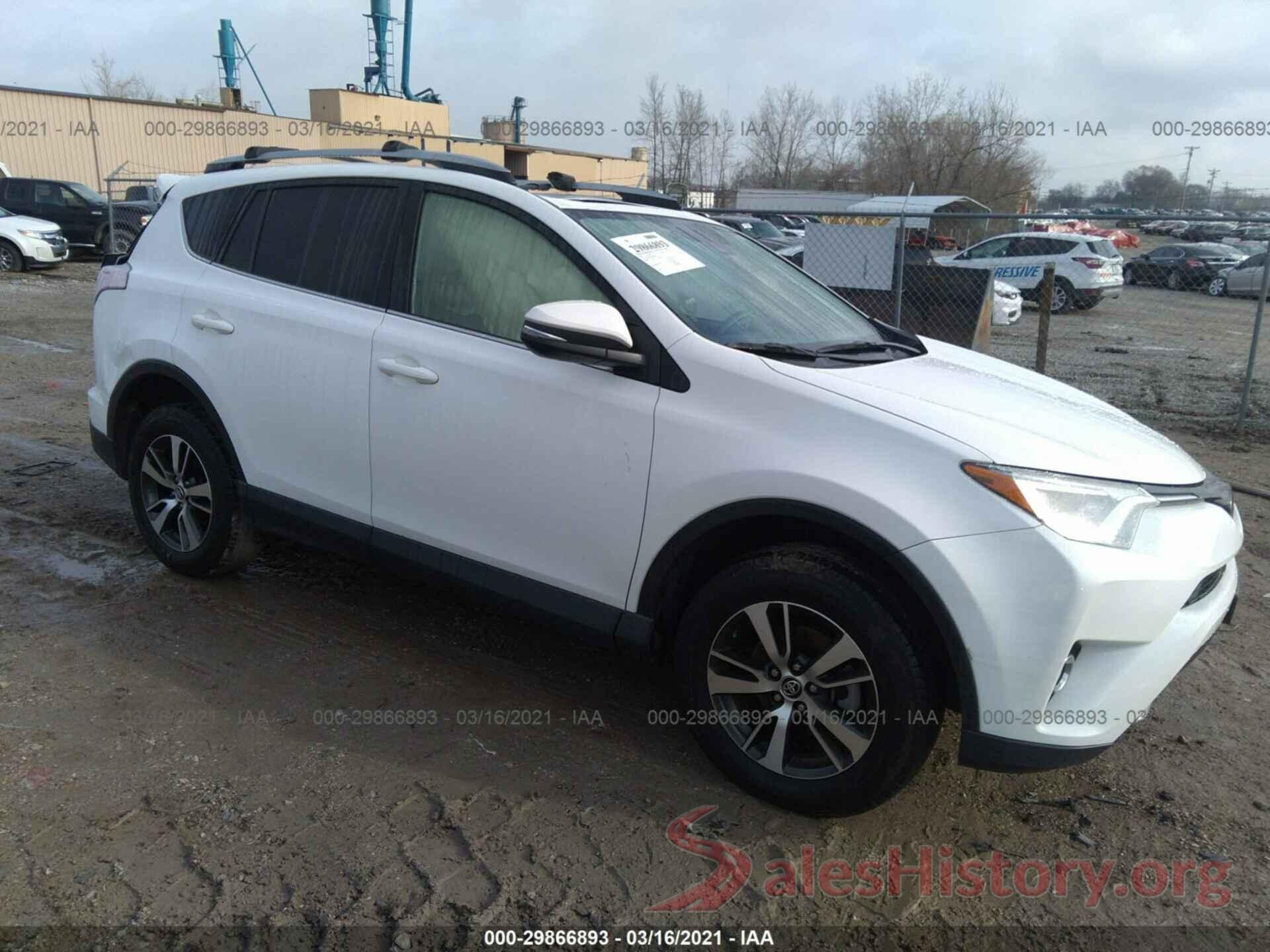 JTMWFREV8HD095090 2017 TOYOTA RAV4