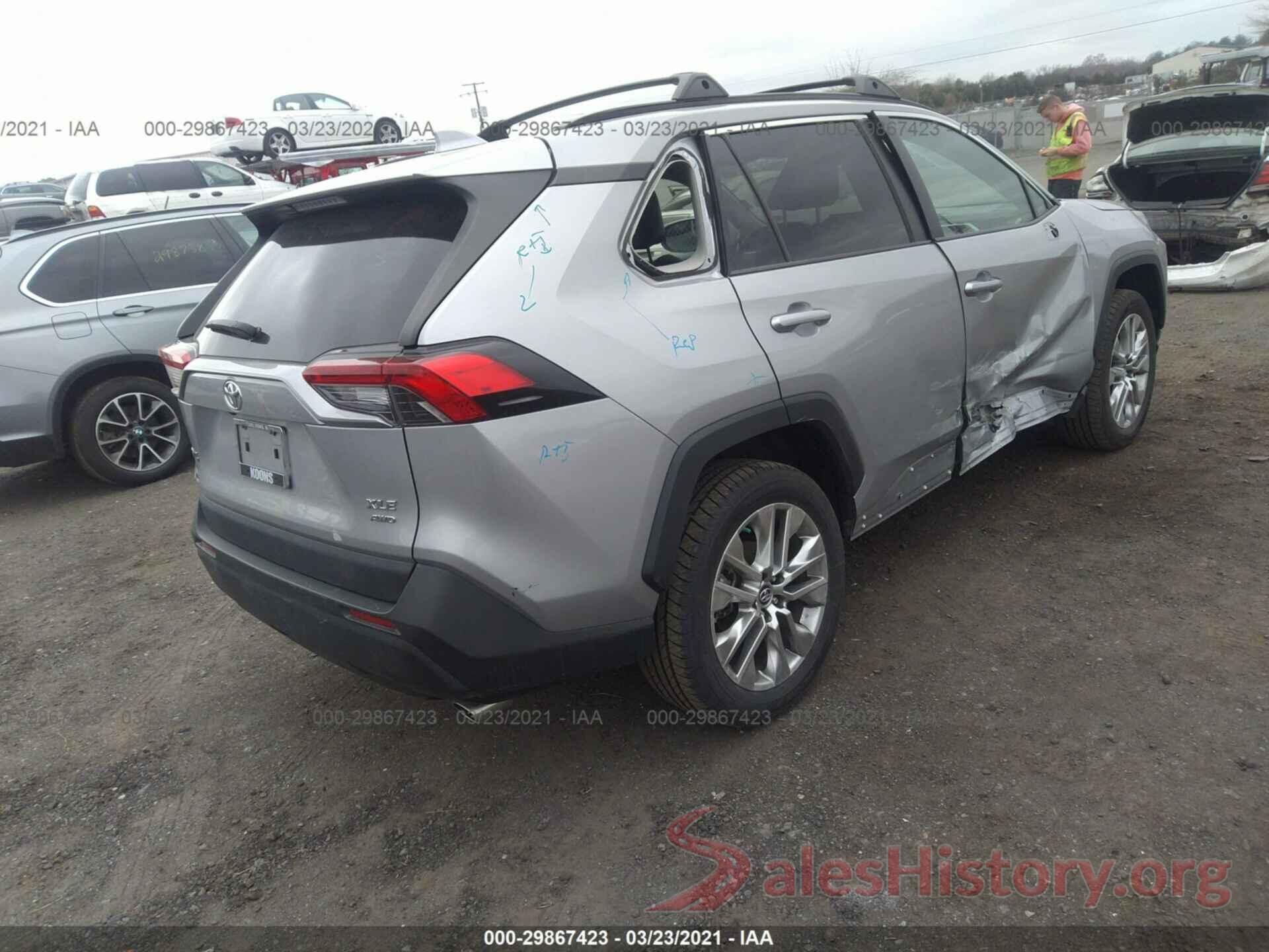 2T3A1RFV9KW002949 2019 TOYOTA RAV4