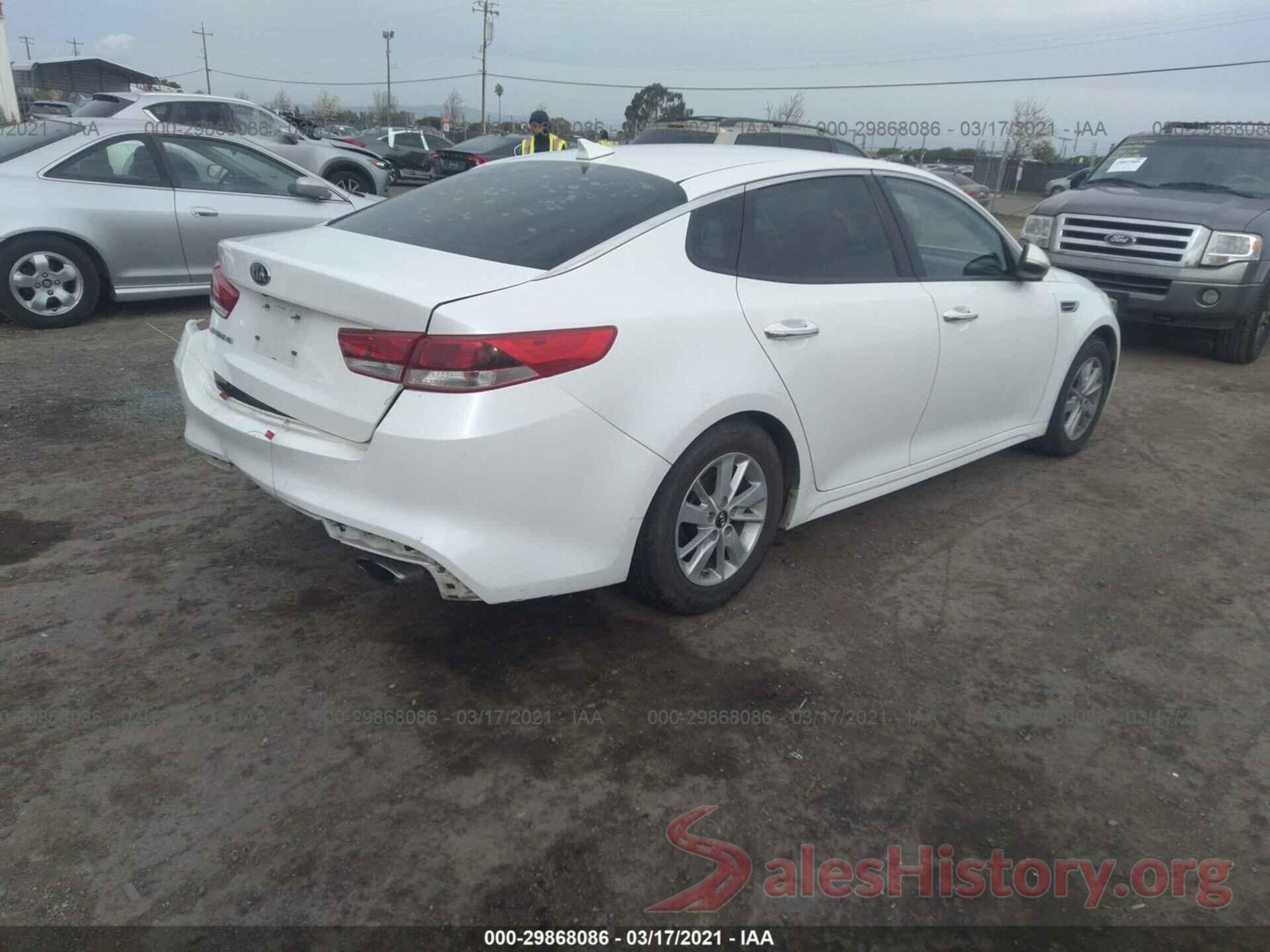 KNAGT4L37G5074030 2016 KIA OPTIMA