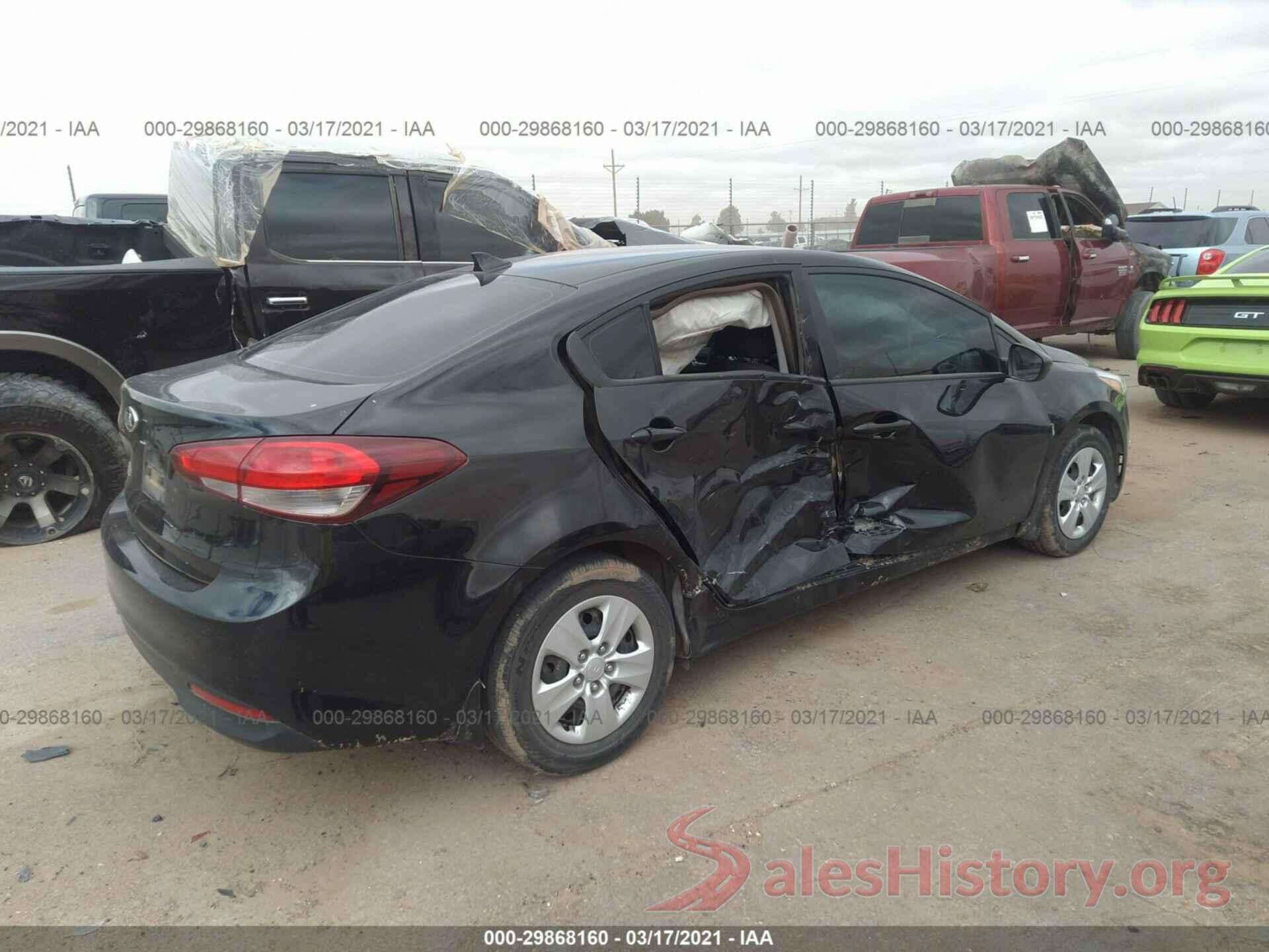 3KPFK4A74JE174606 2018 KIA FORTE