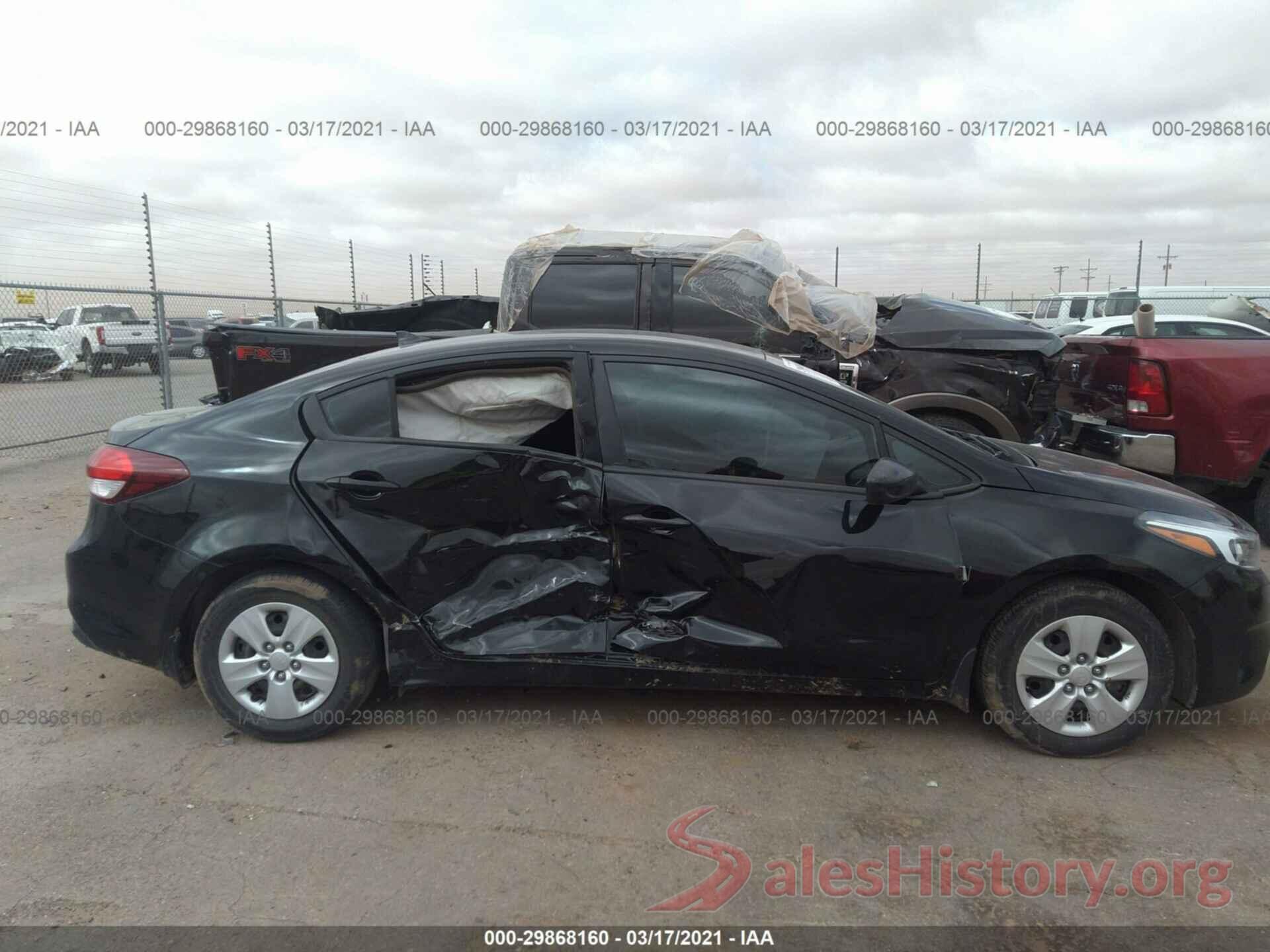 3KPFK4A74JE174606 2018 KIA FORTE