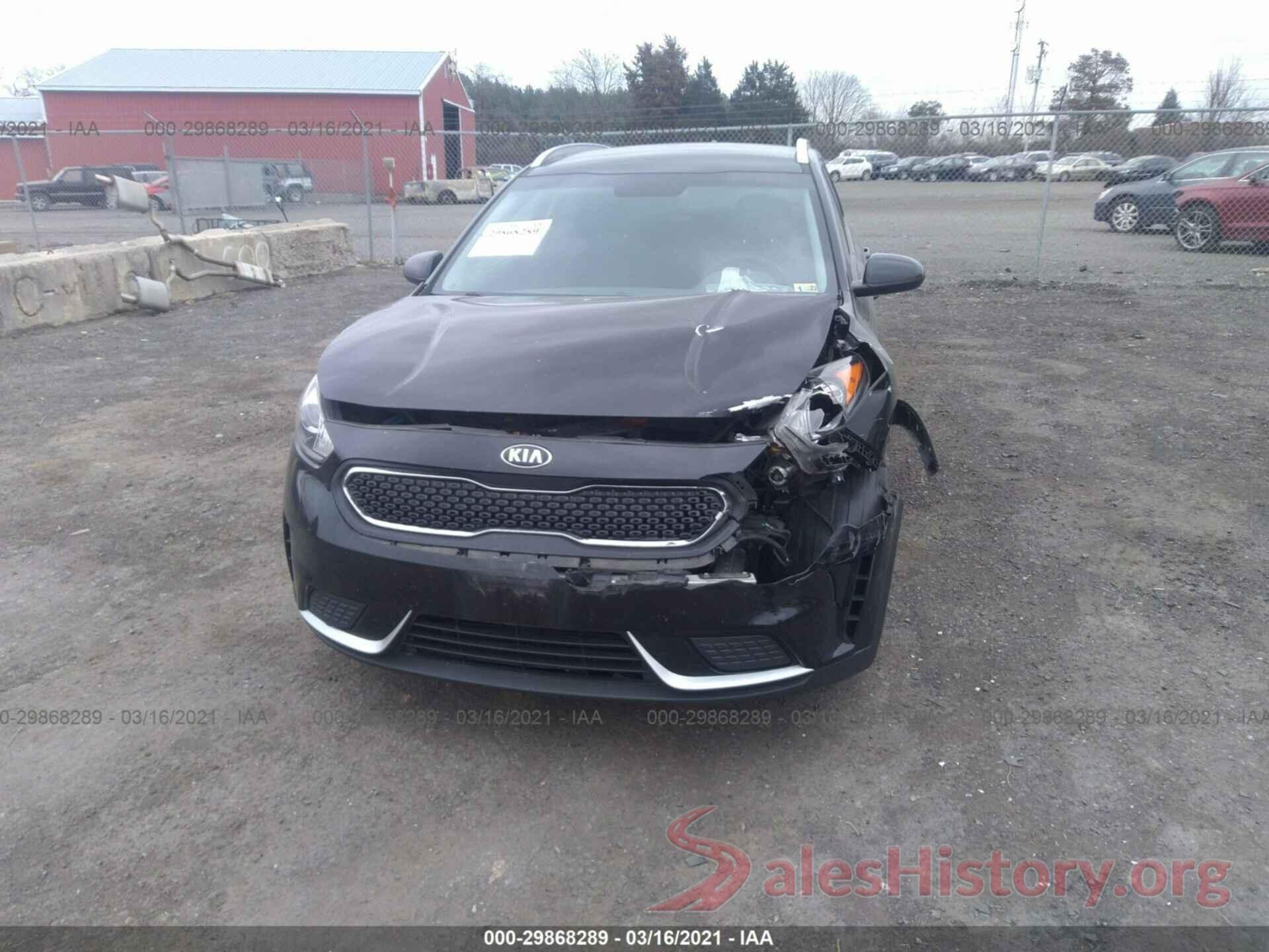 KNDCB3LC7H5049399 2017 KIA NIRO