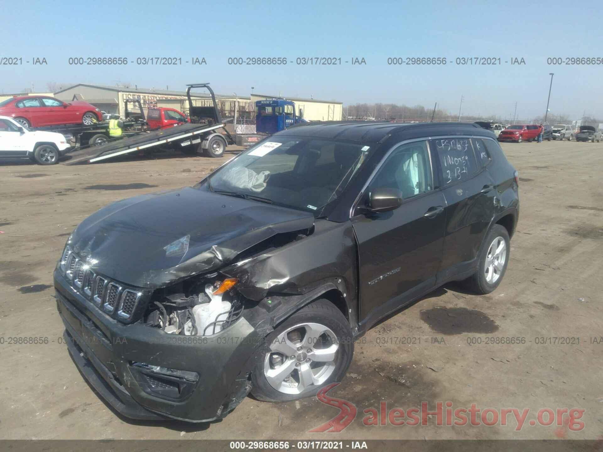 3C4NJDBB9JT350059 2018 JEEP COMPASS