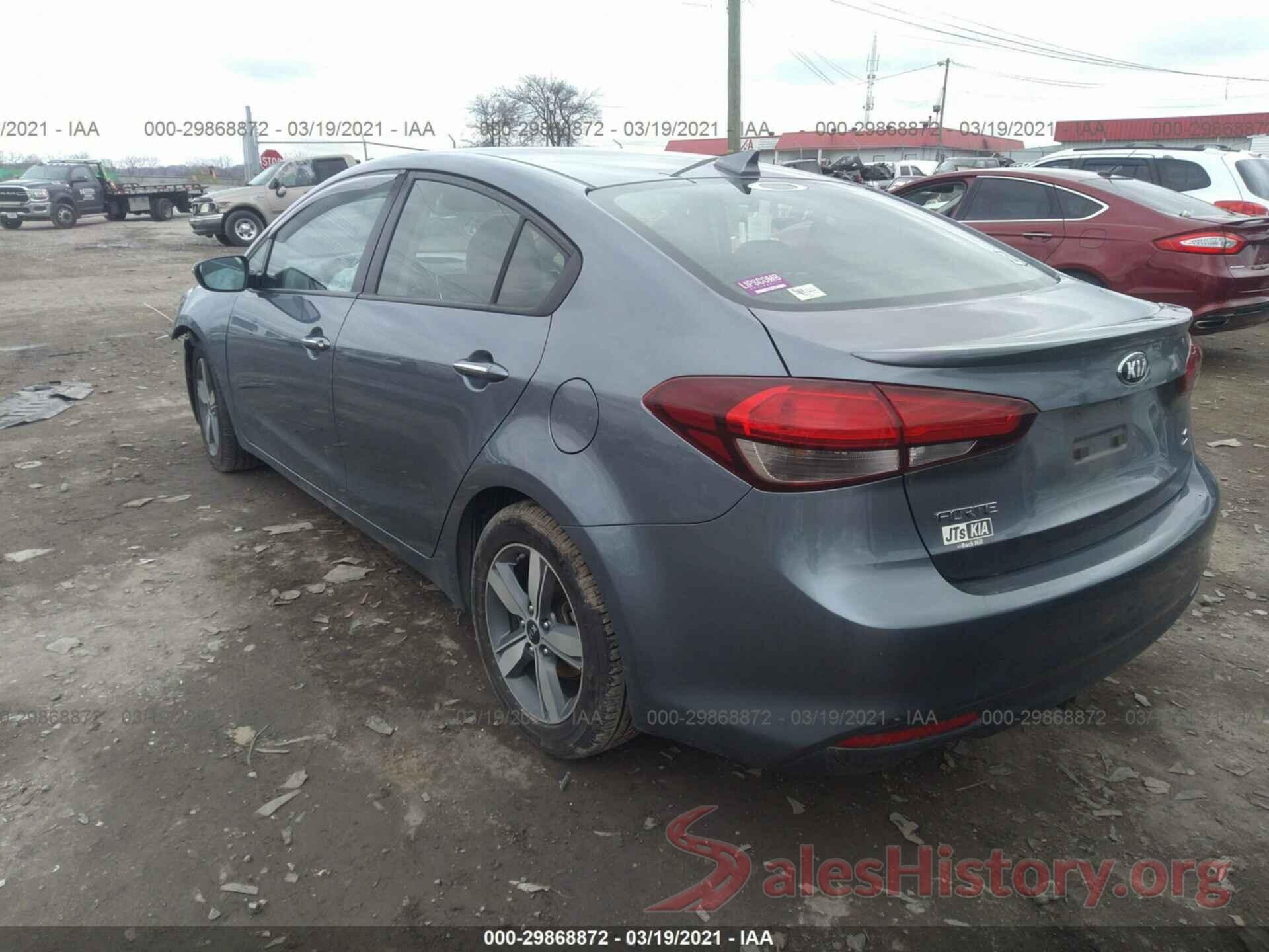 3KPFL4A76JE197639 2018 KIA FORTE