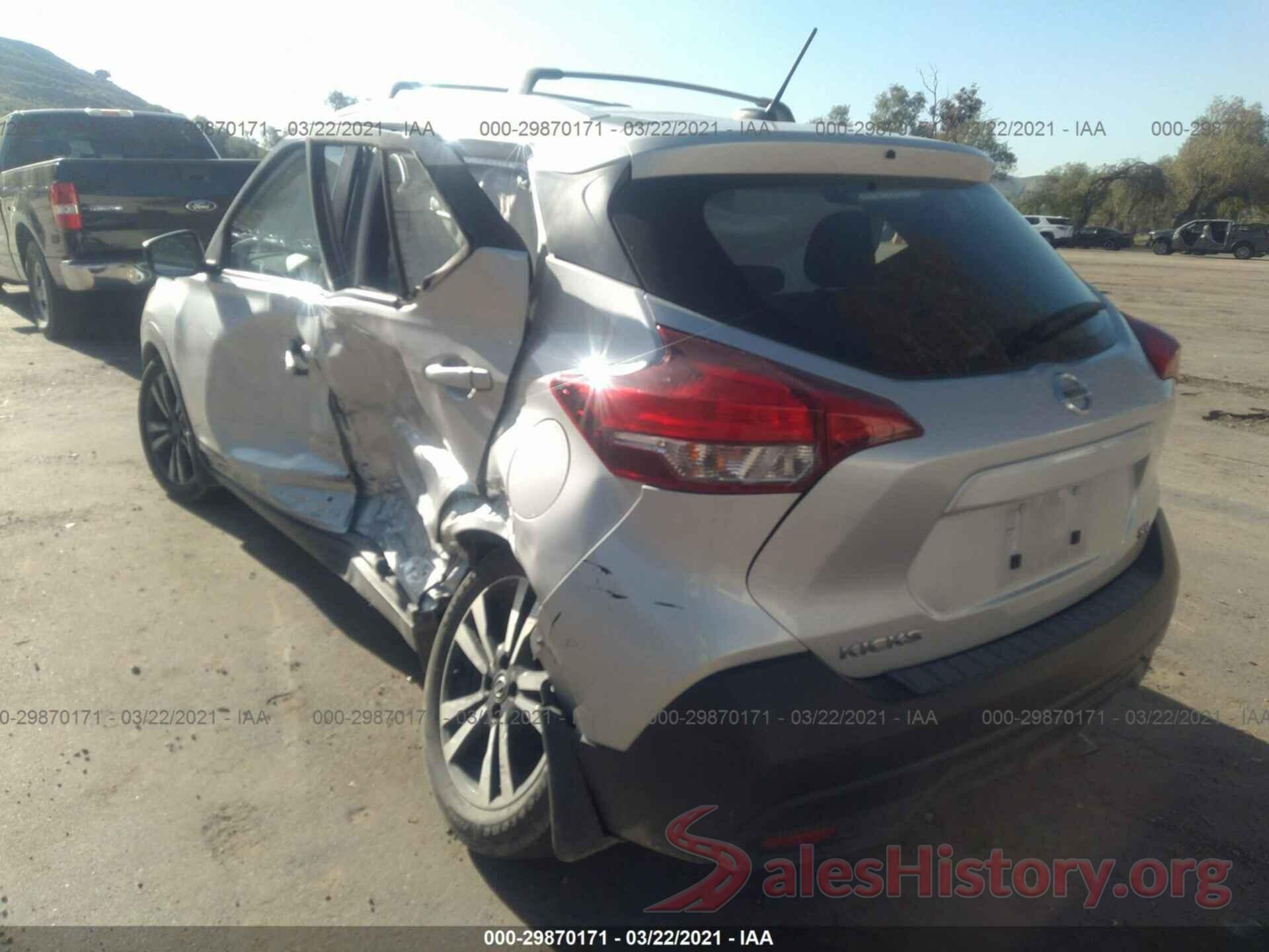 3N1CP5CU5JL523655 2018 NISSAN KICKS