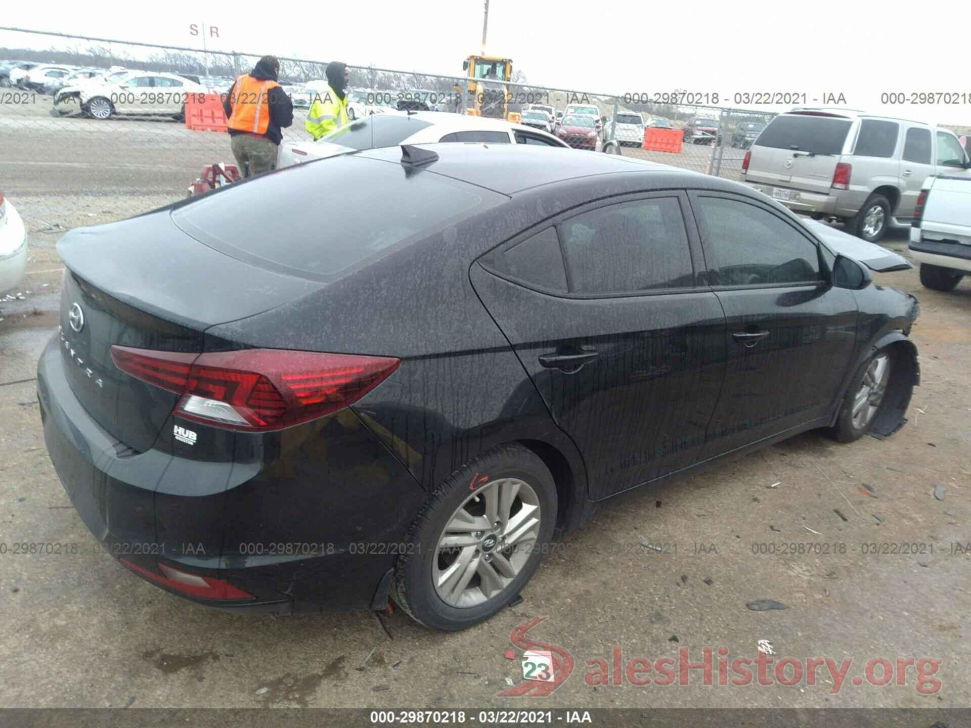 5NPD84LF0KH485988 2019 HYUNDAI ELANTRA