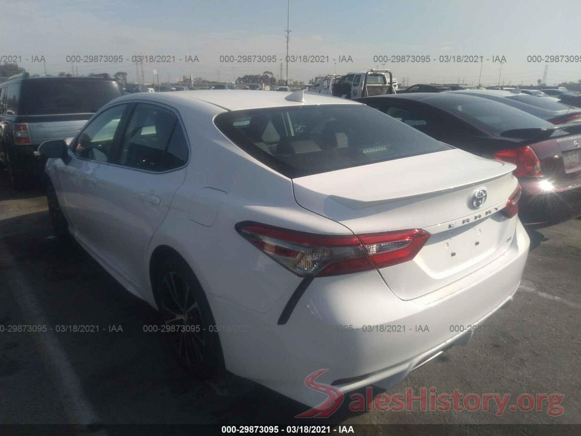 4T1B11HK5KU829848 2019 TOYOTA CAMRY