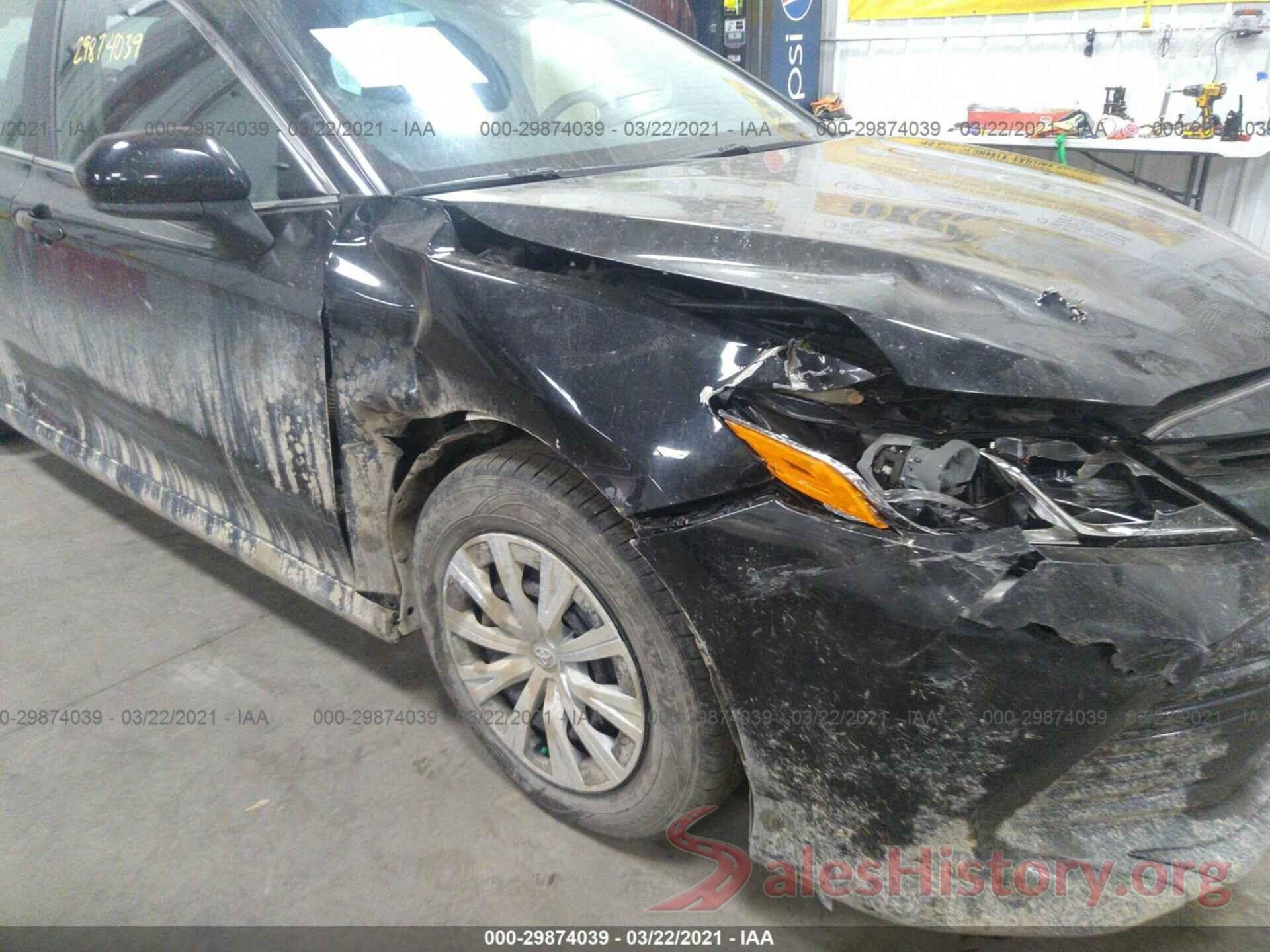 4T1B11HK9JU557867 2018 TOYOTA CAMRY